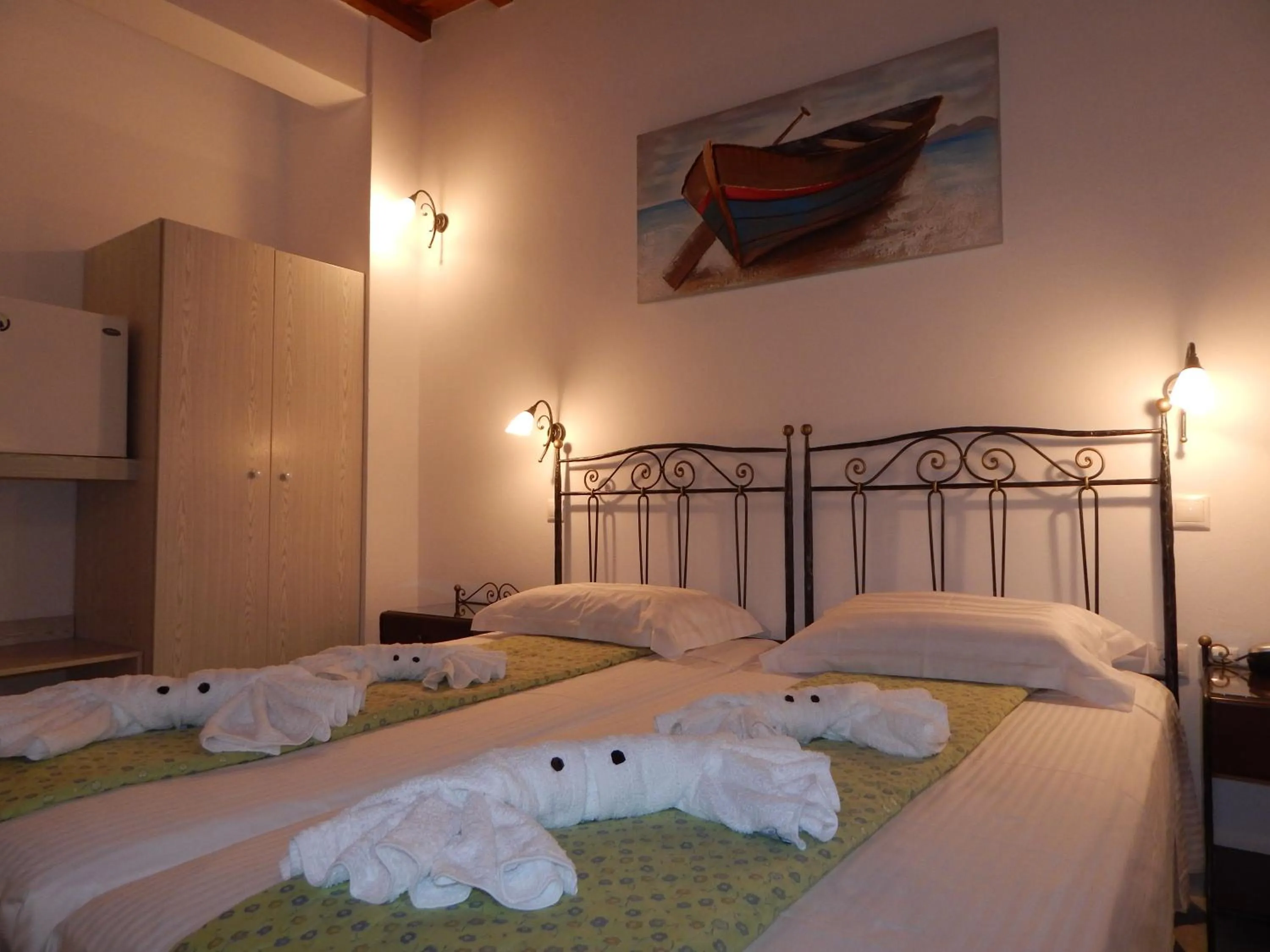 Bedroom, Bed in Tinos Suites & Apartments