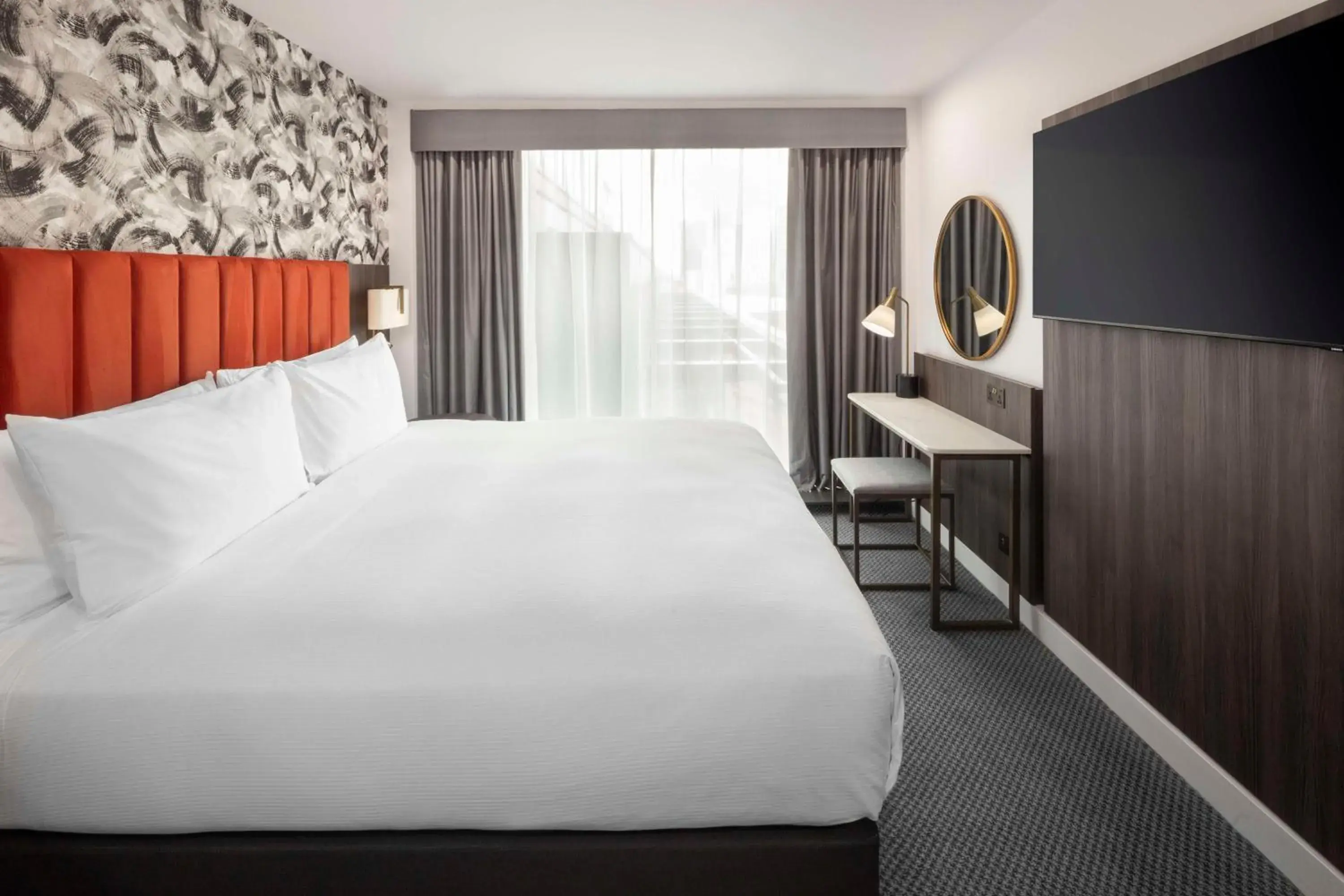 Bedroom, Bed in DoubleTree by Hilton Manchester Piccadilly Bedroom, Bed in DoubleTree by Hilton Manchester Piccadilly