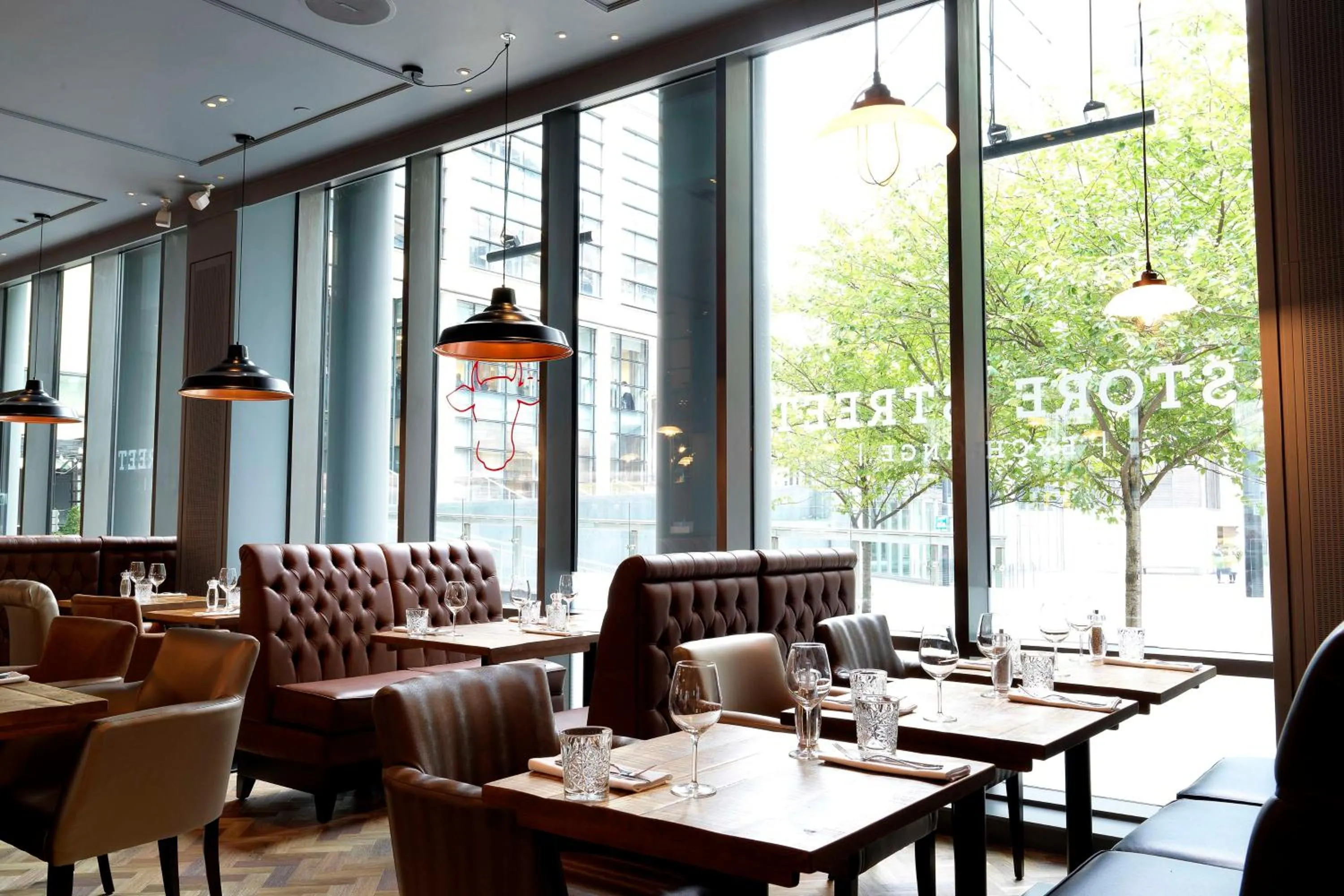 Restaurant/places to eat in DoubleTree by Hilton Manchester Piccadilly