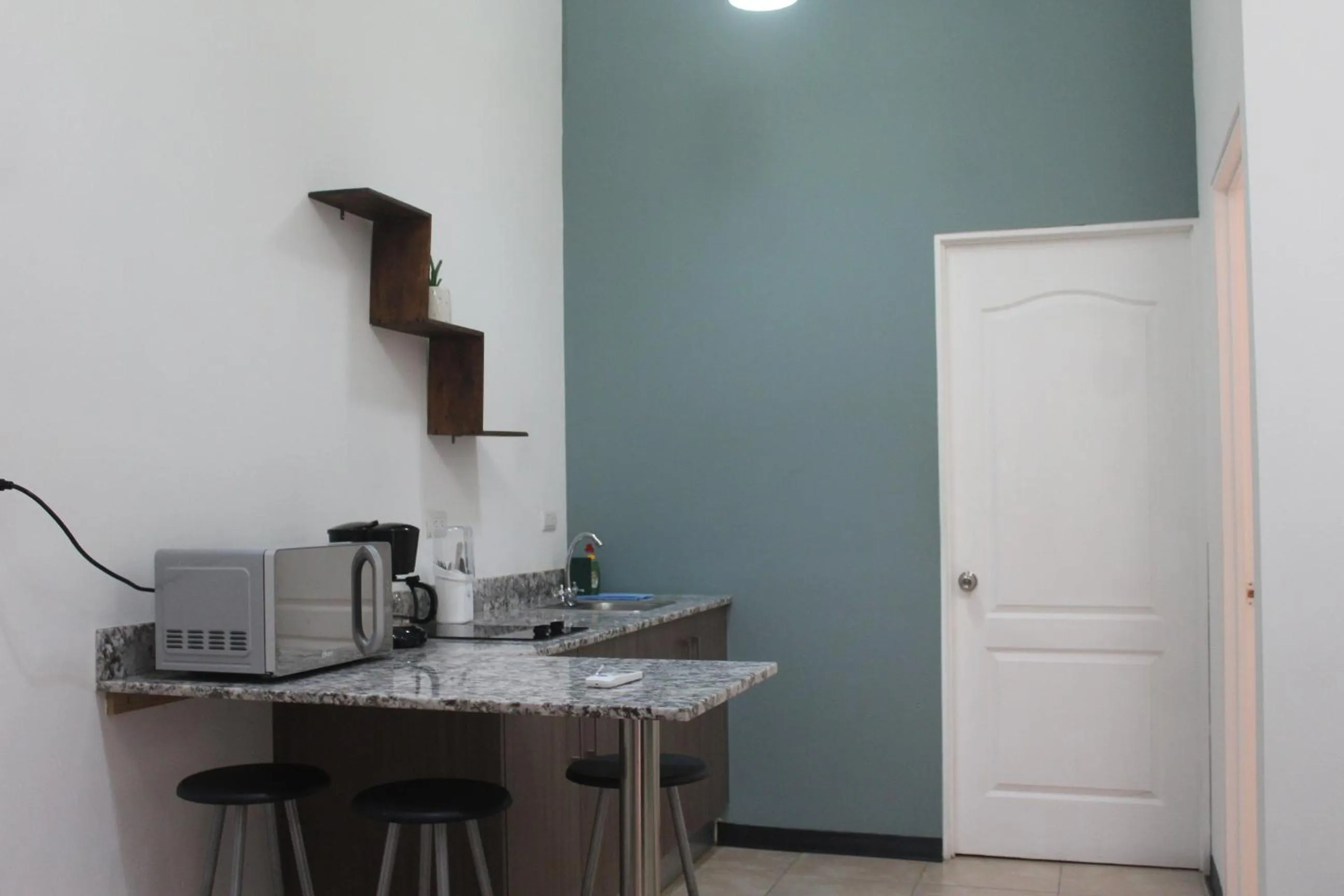 Cando Living Apartments in Central Avenue