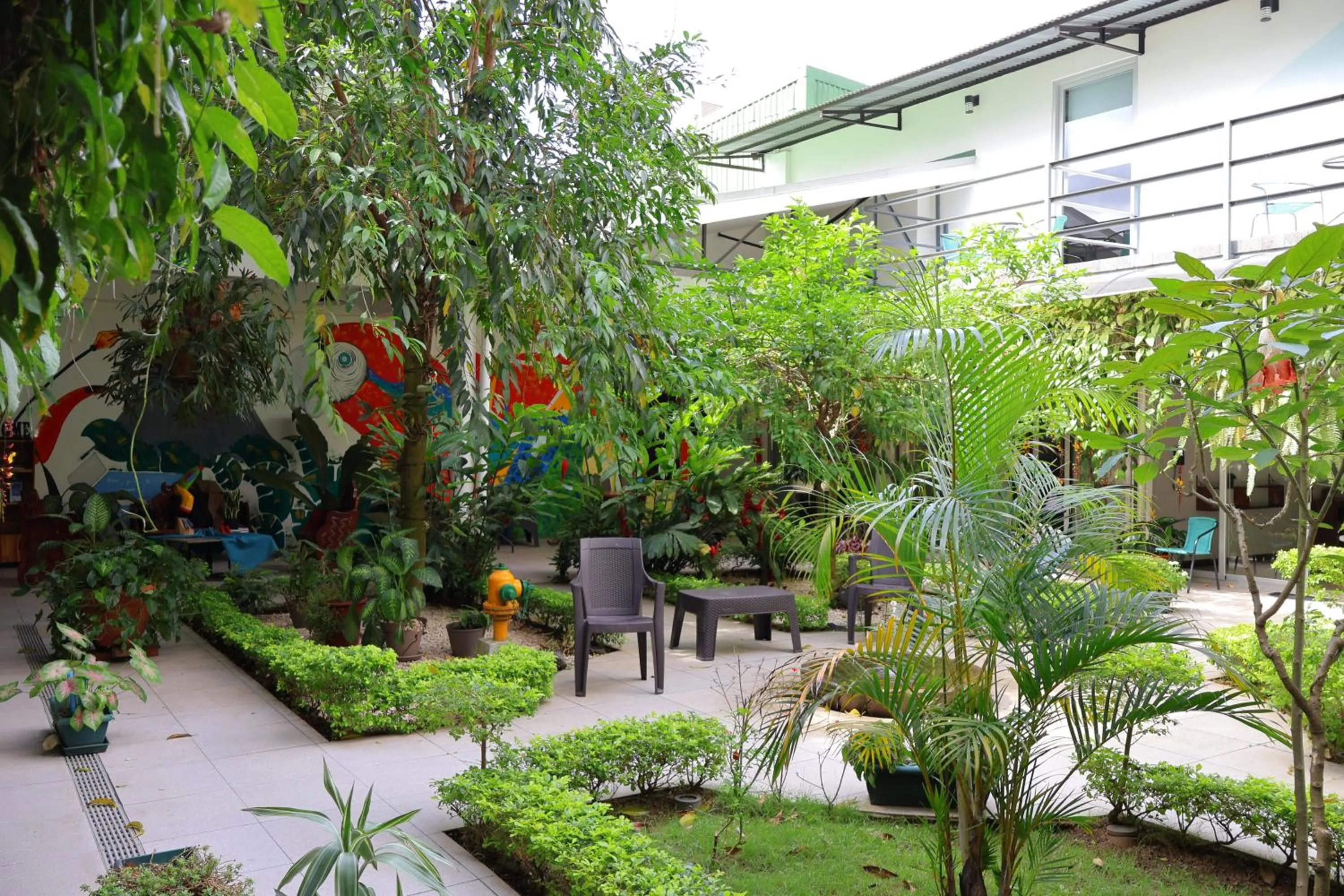 Cando Living Apartments in Central Avenue