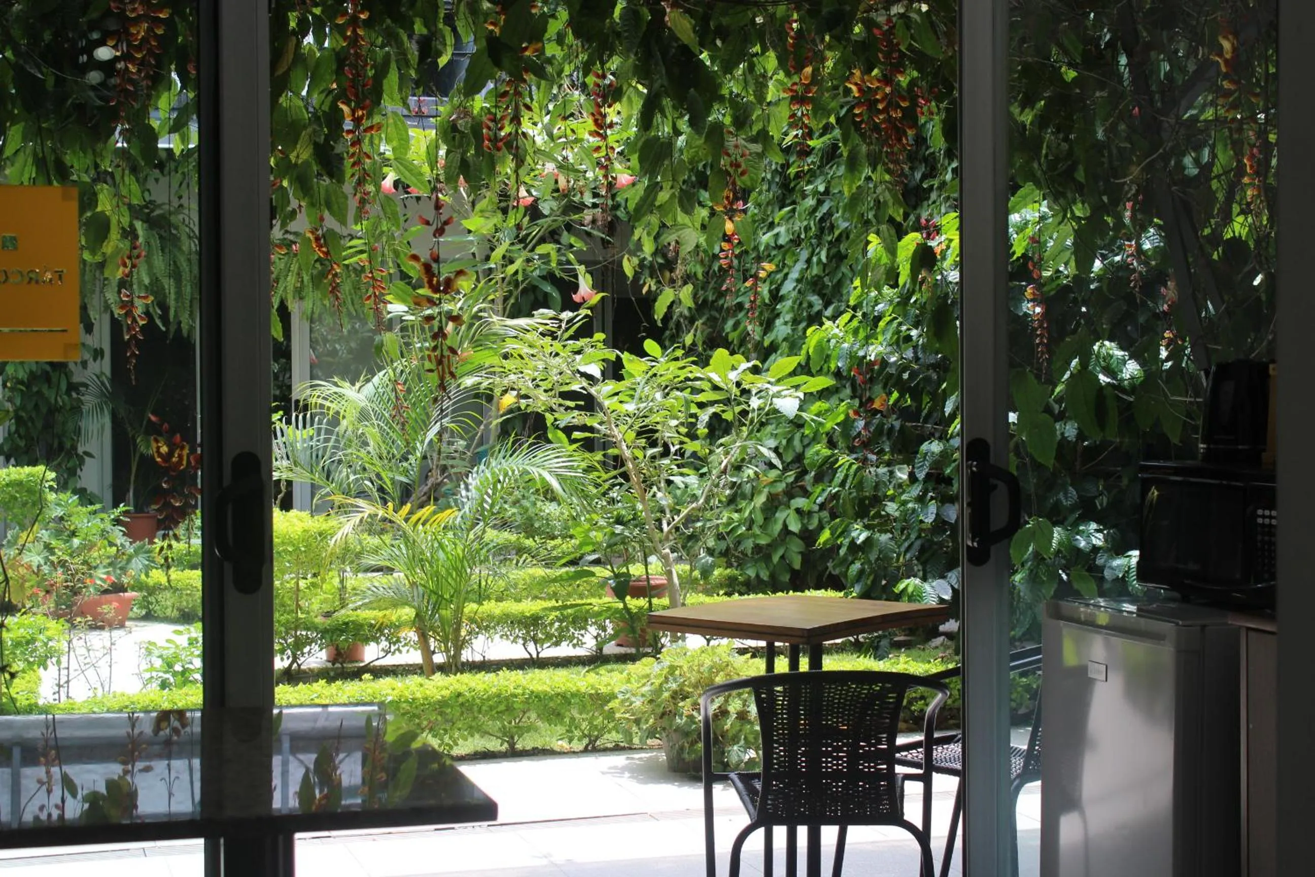 Cando Living Apartments in Central Avenue