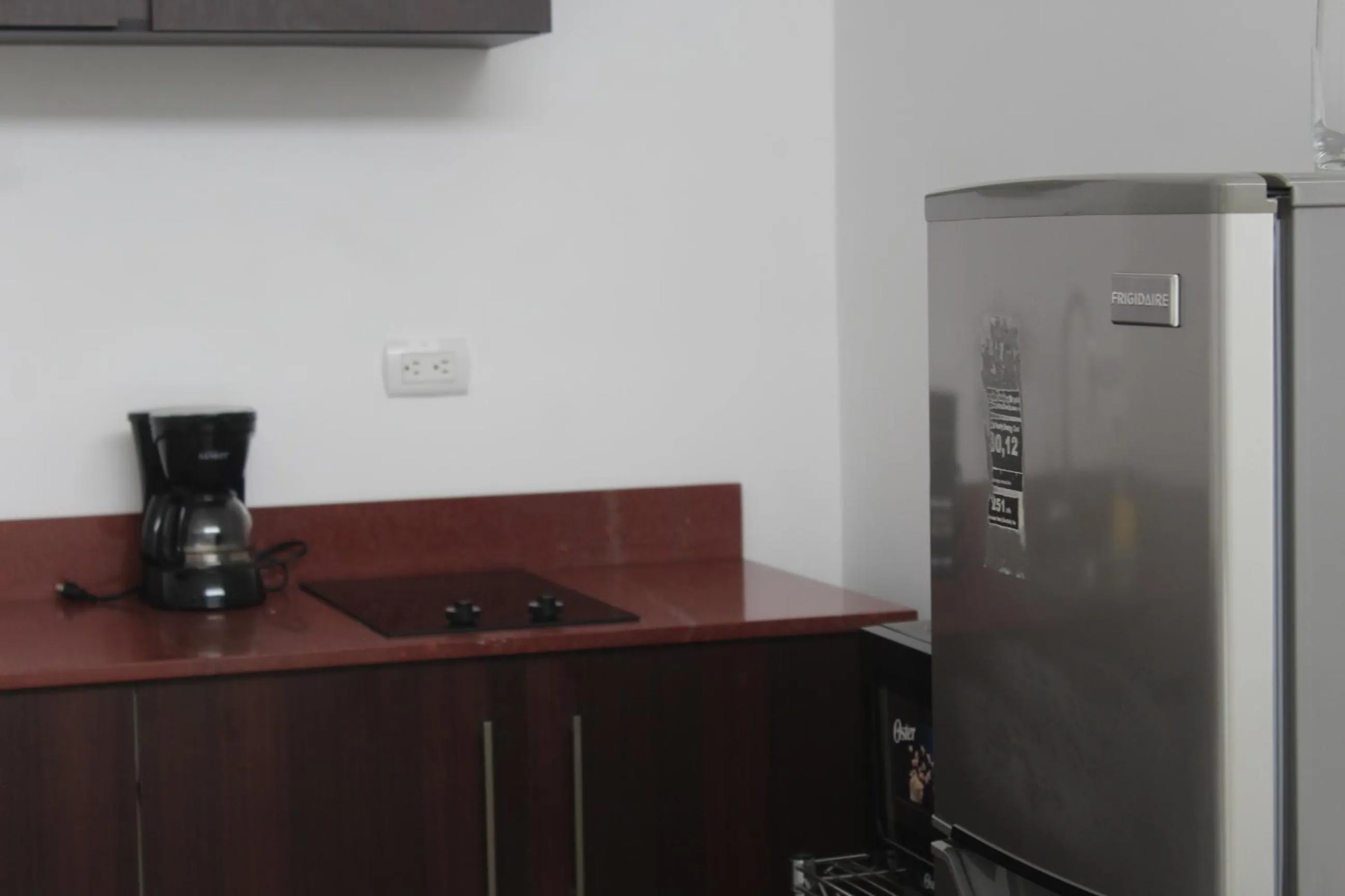 Cando Living Apartments in Central Avenue