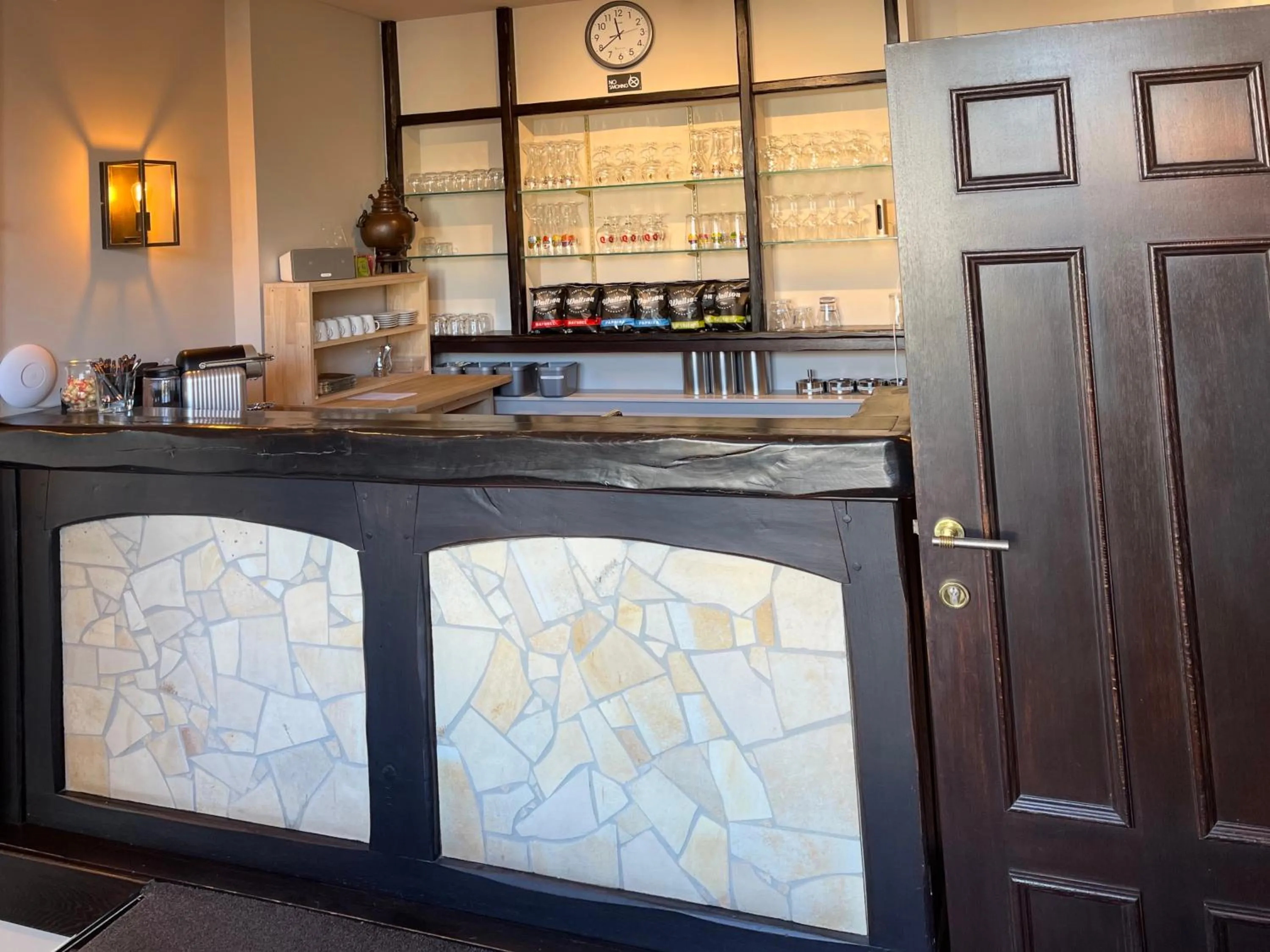 Lounge or bar in Villa Hotel