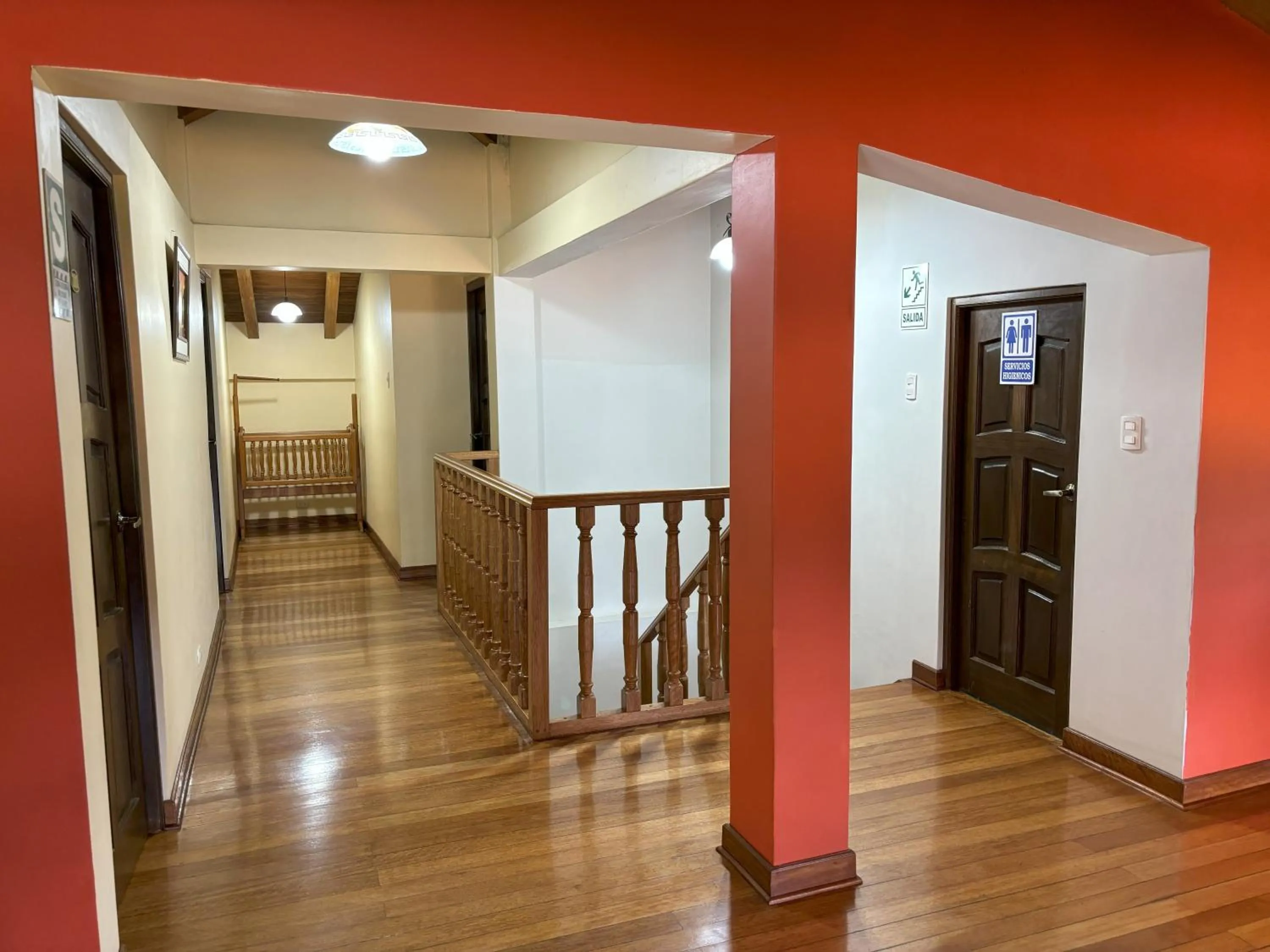 Property building in Lodge Acopampa Inn
