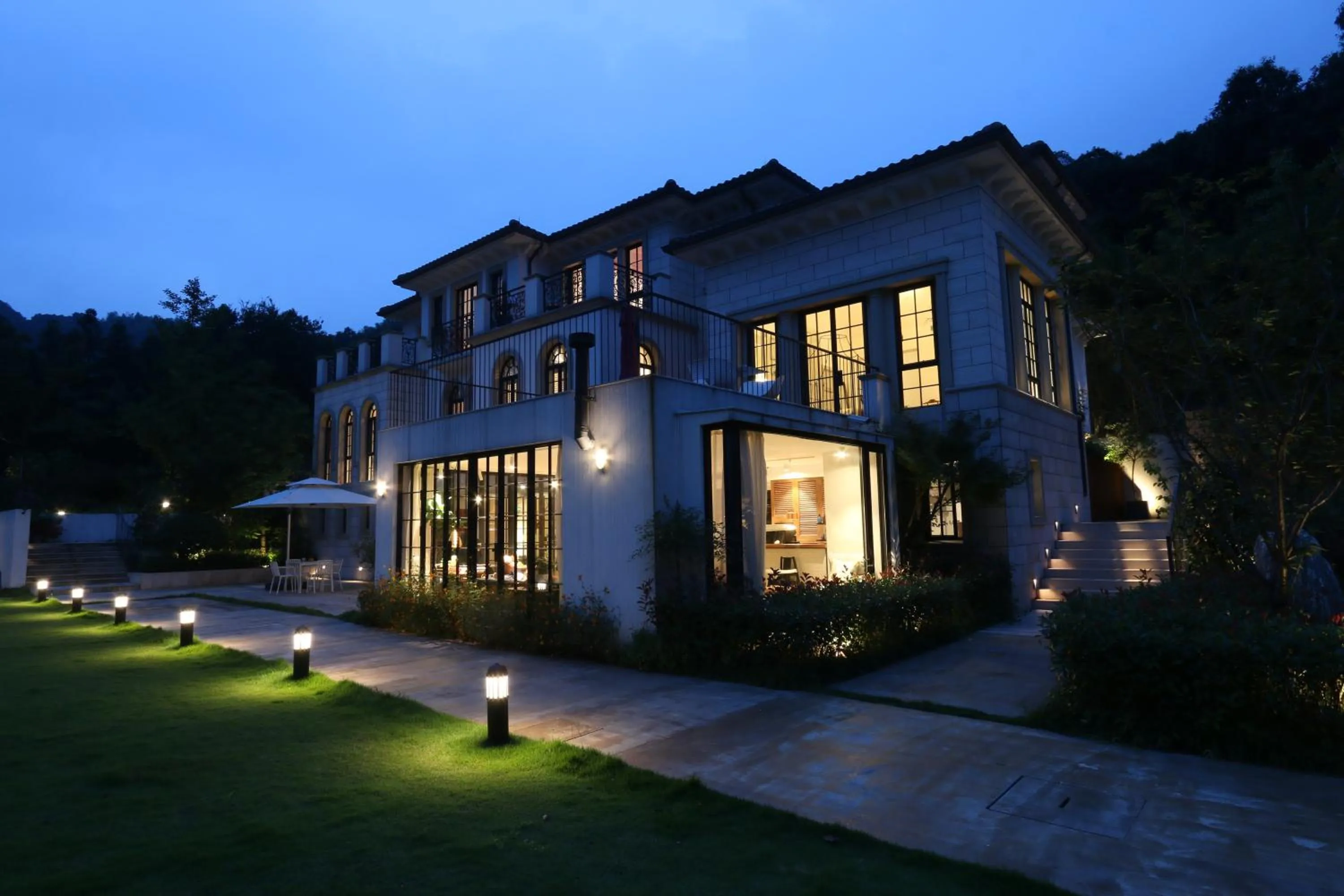 Property building in Mogan Mountain Fangu Boutique Villa