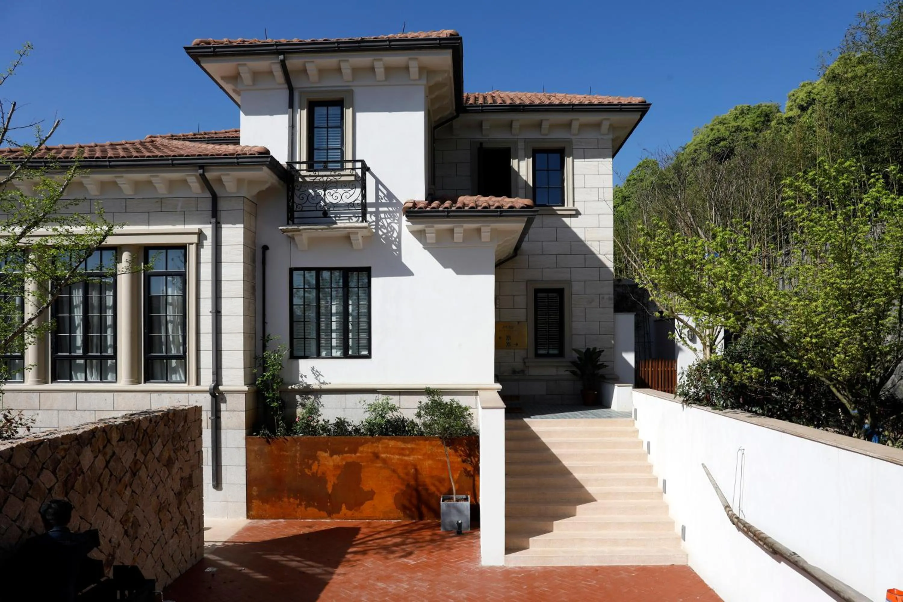 Facade/entrance in Mogan Mountain Fangu Boutique Villa