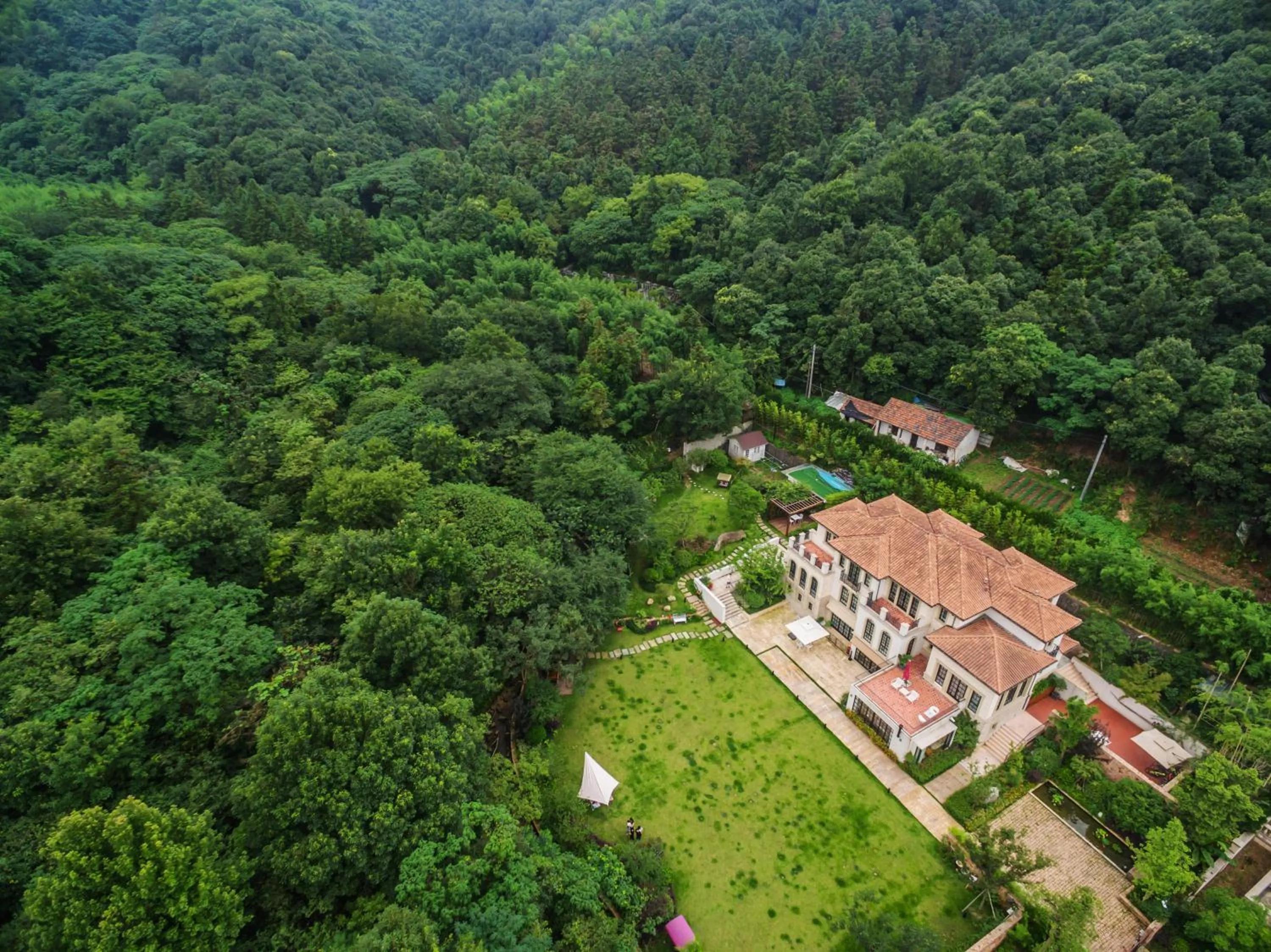 Bird's eye view in Mogan Mountain Fangu Boutique Villa