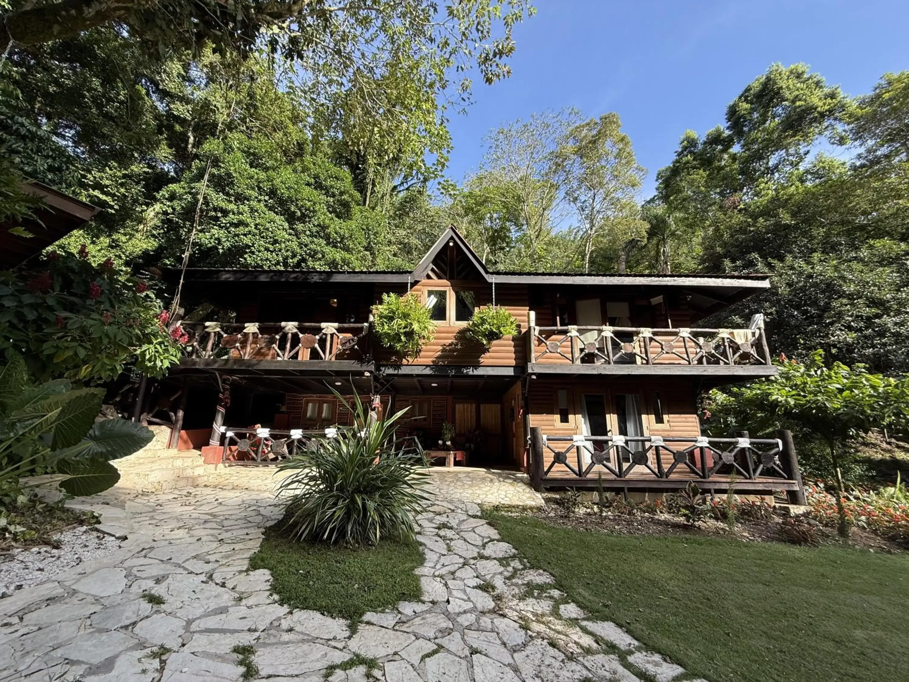 Property building in Platon Ecolodge Property building in Platon Ecolodge