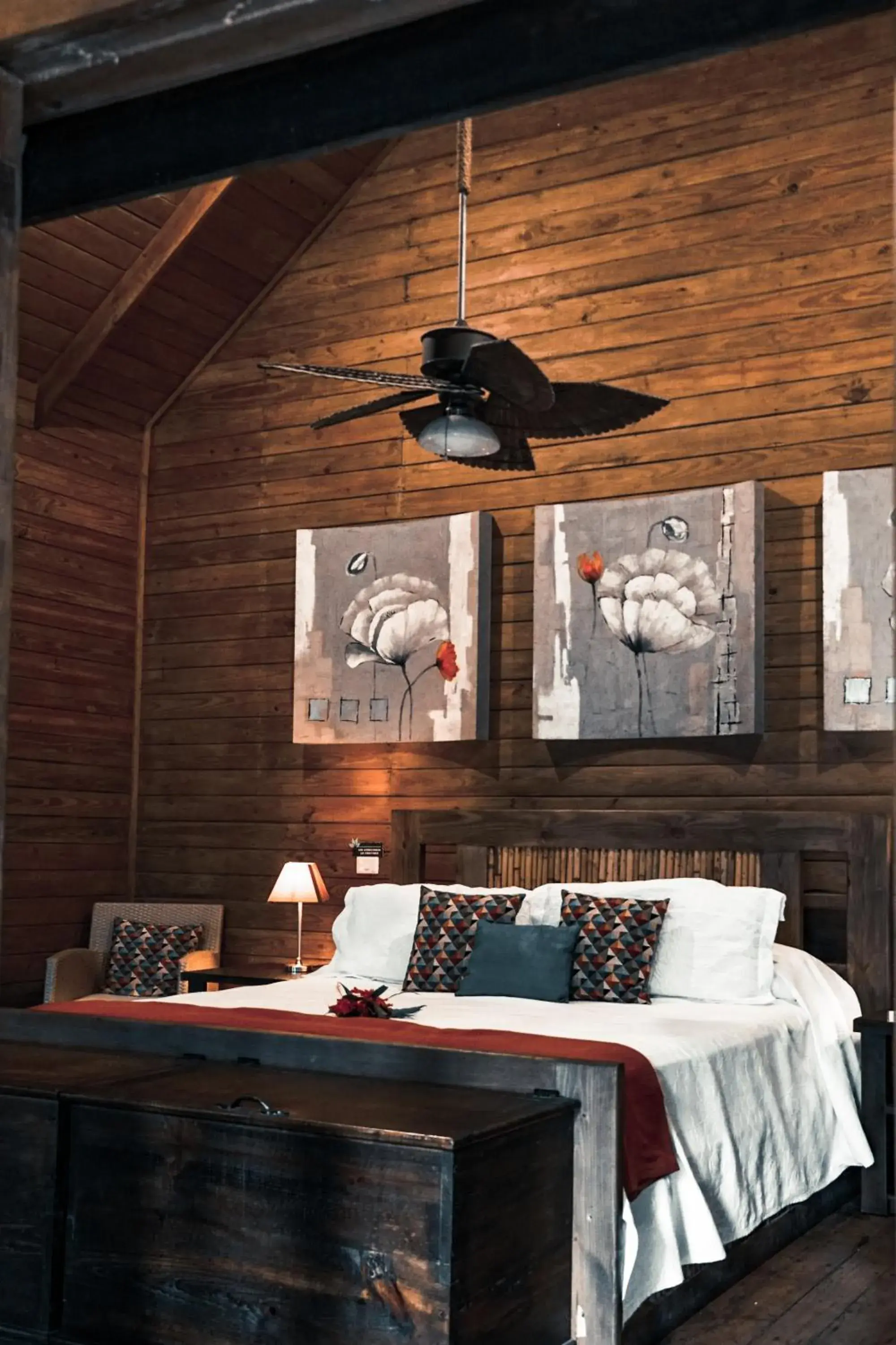 Bedroom in Platon Ecolodge Bedroom in Platon Ecolodge