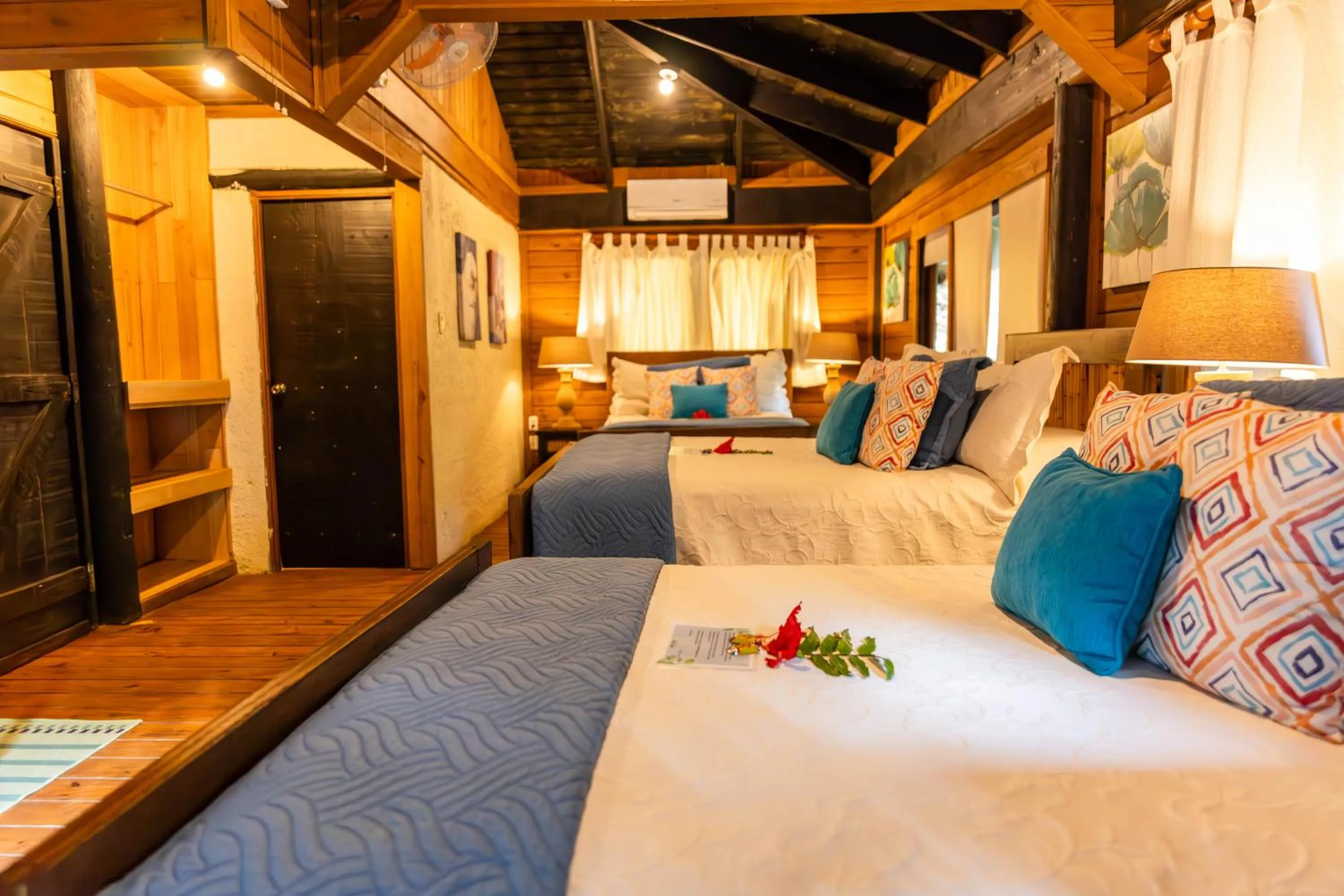 Bed in Platon Ecolodge
