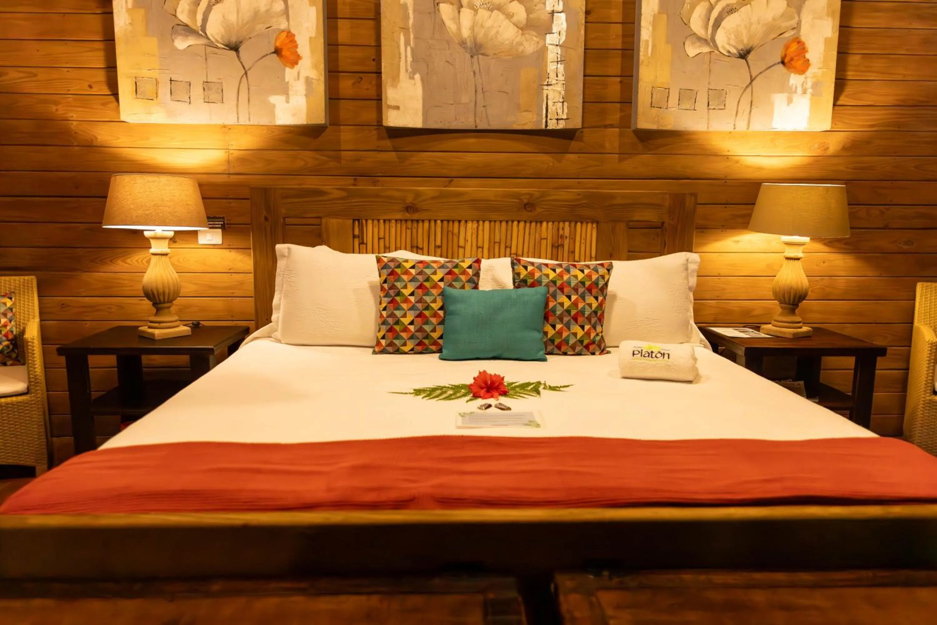 Bed in Platon Ecolodge