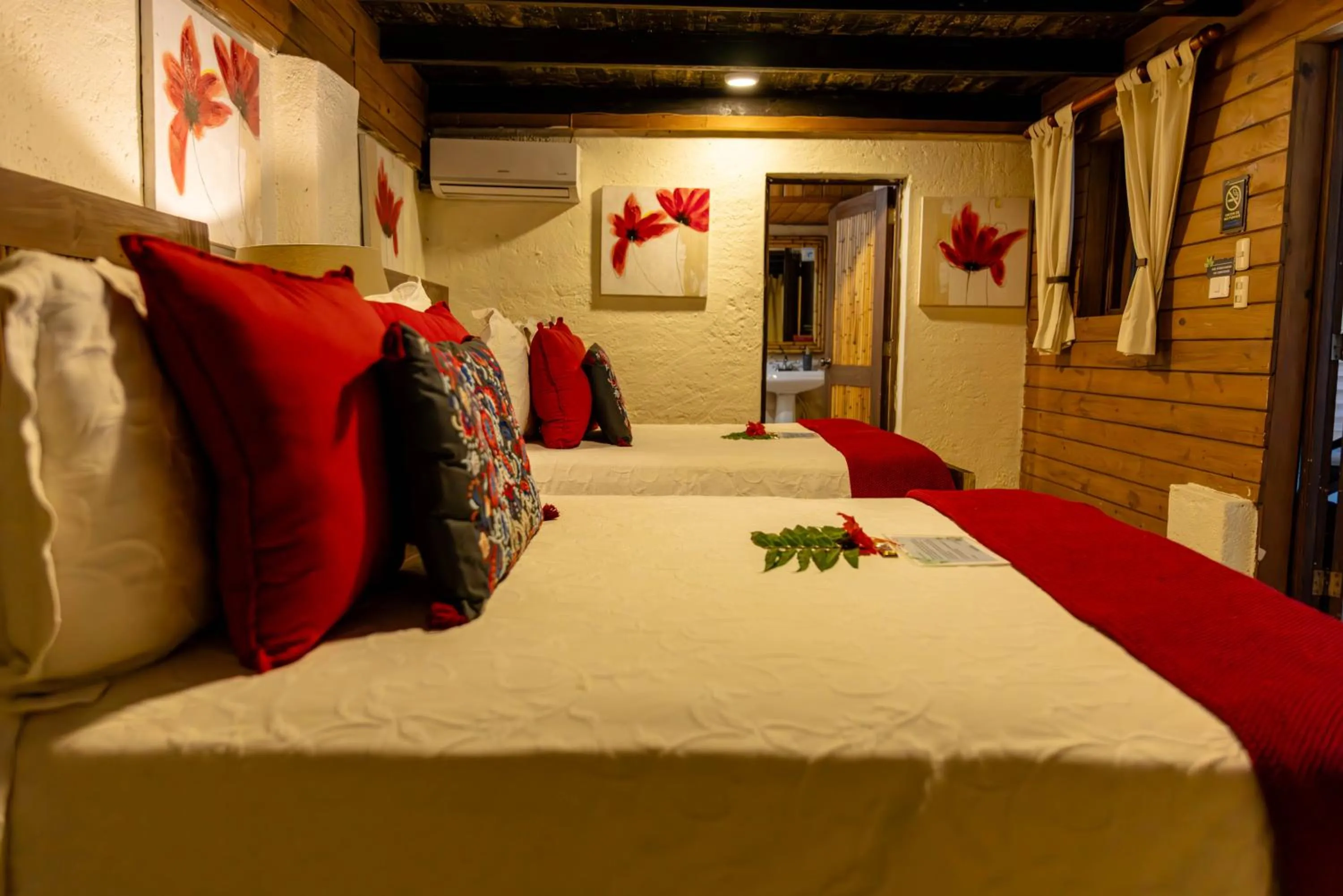 Bed in Platon Ecolodge
