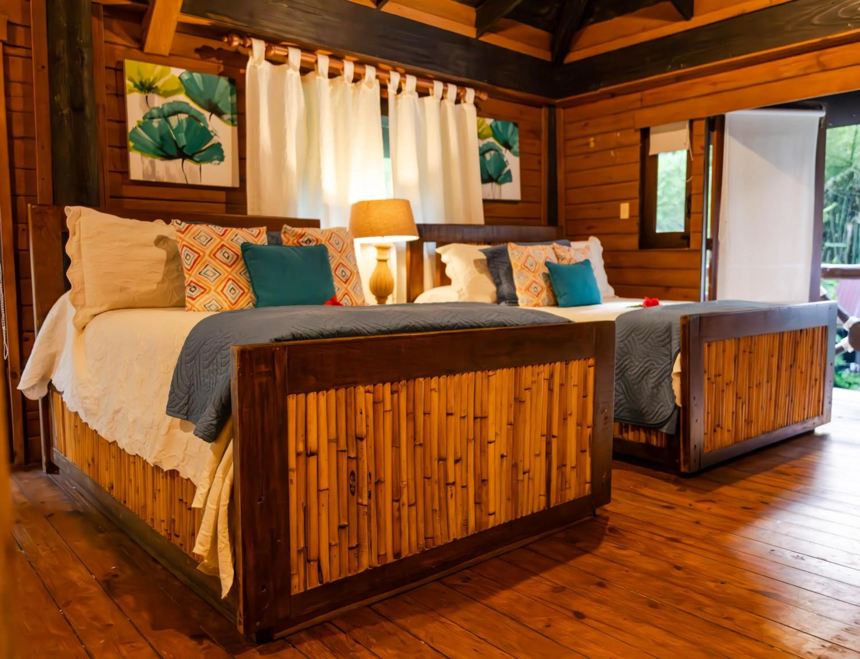 Bed in Platon Ecolodge