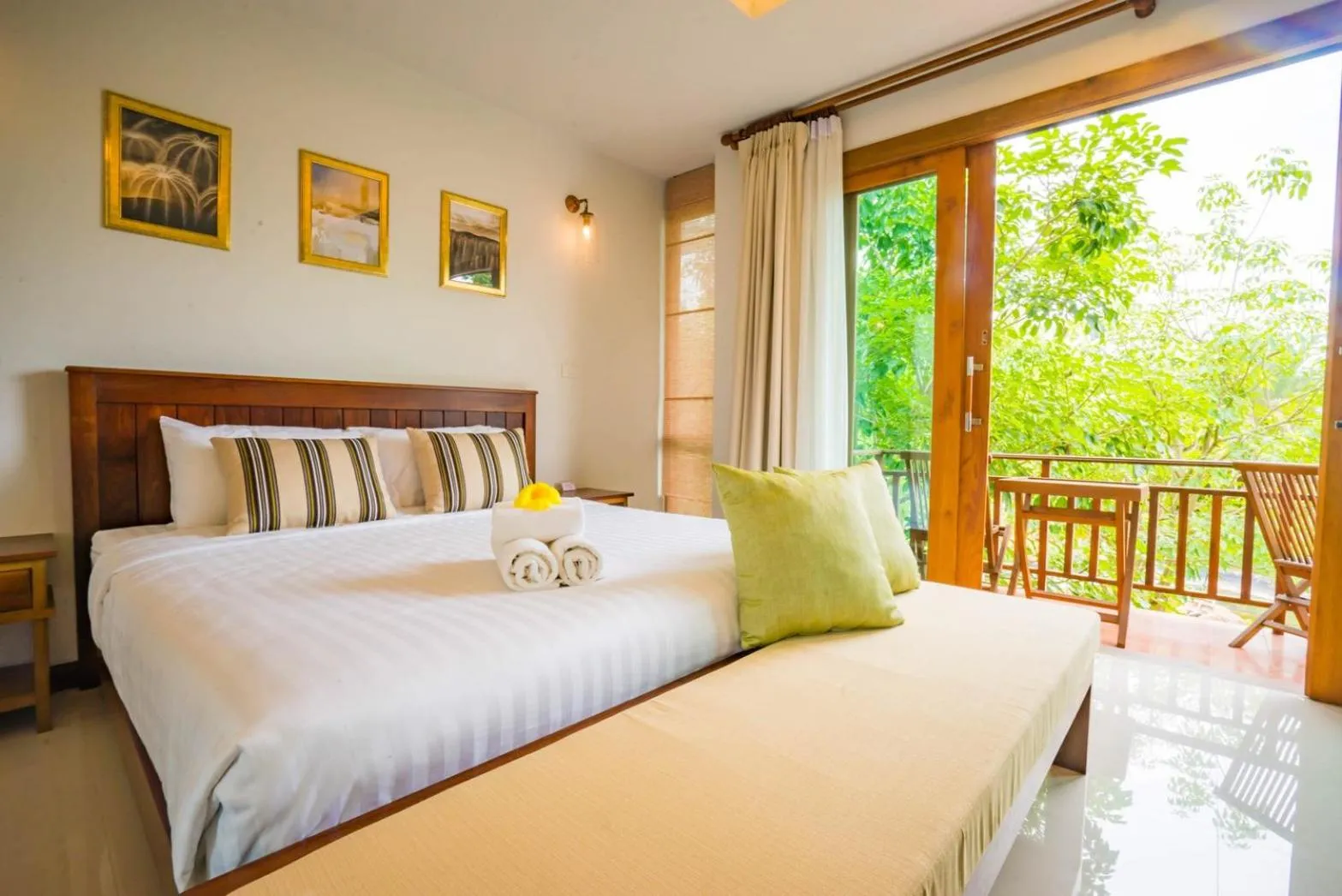 Bed in Anyamanee Resort