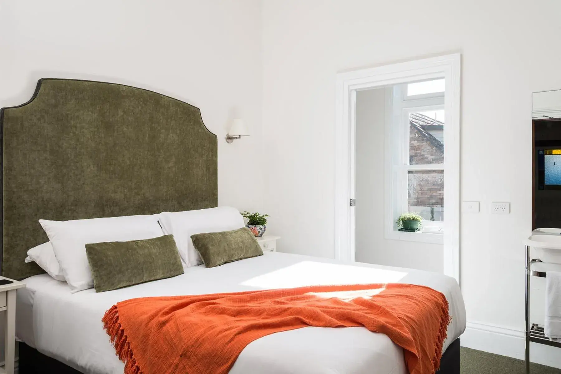 Queen Room - single occupancy in The Florance Queen Room - single occupancy in The Florance