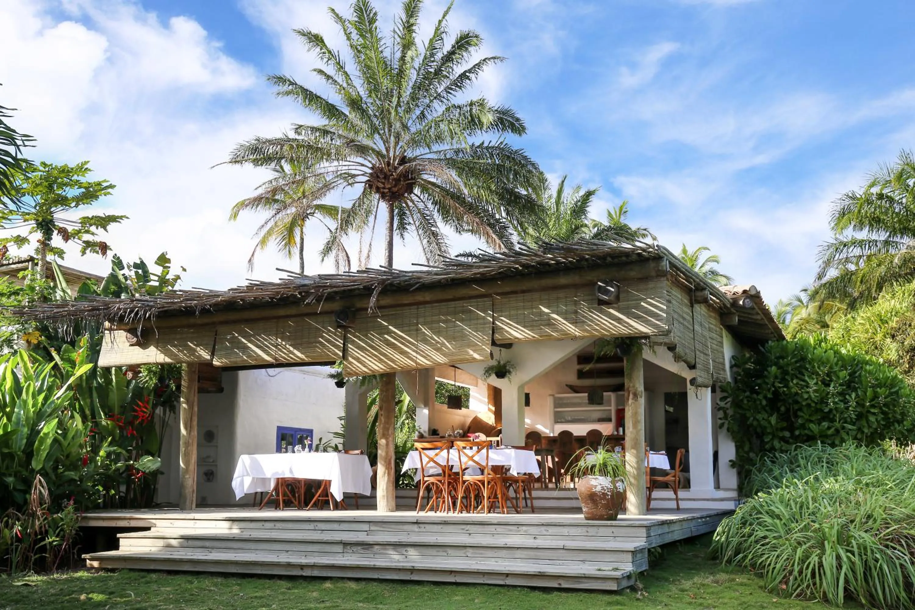 Restaurant/places to eat in Hotel Calá & Divino