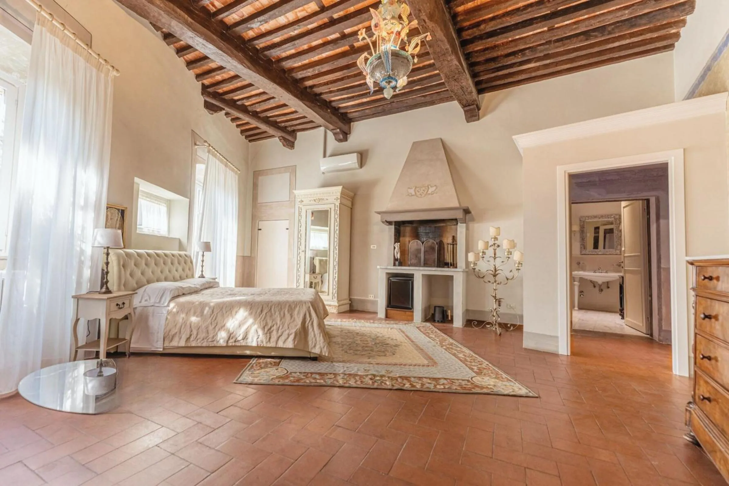 Photo of the whole room, Bed in Hotel Villa Sermolli