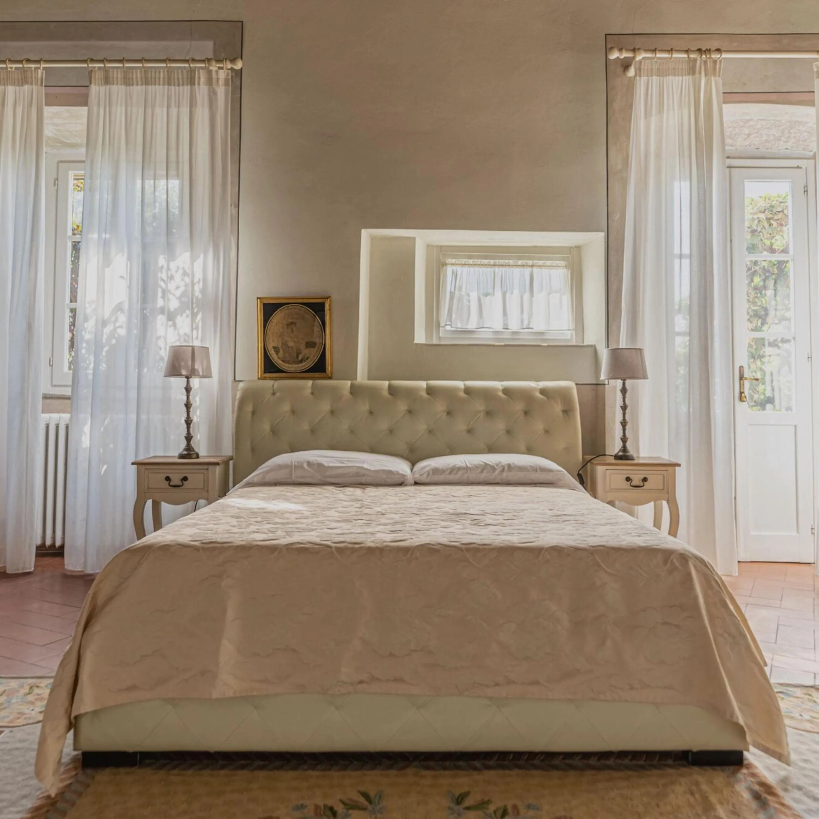 Bed in Hotel Villa Sermolli