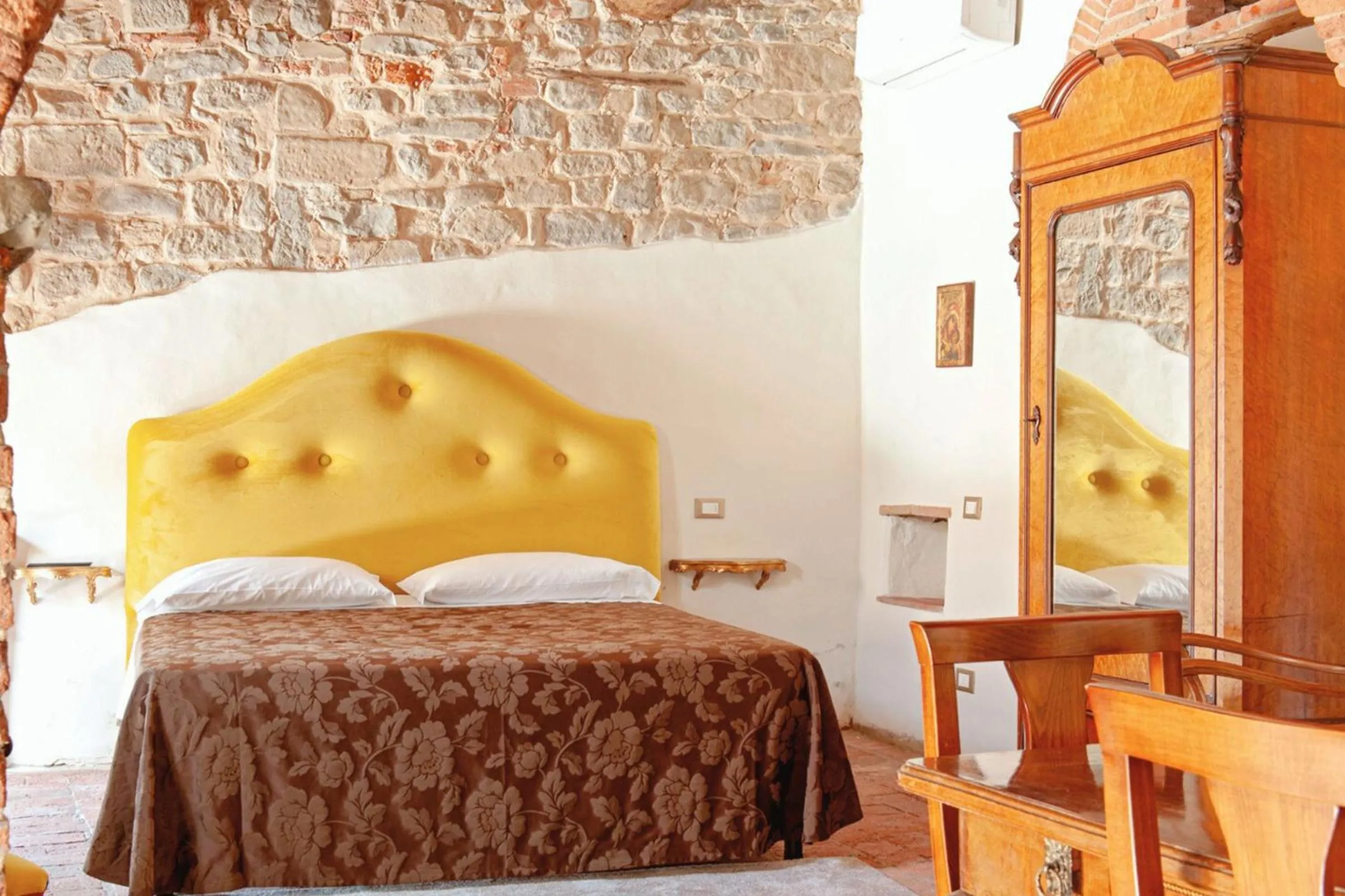 Bedroom, Bed in Hotel Villa Sermolli