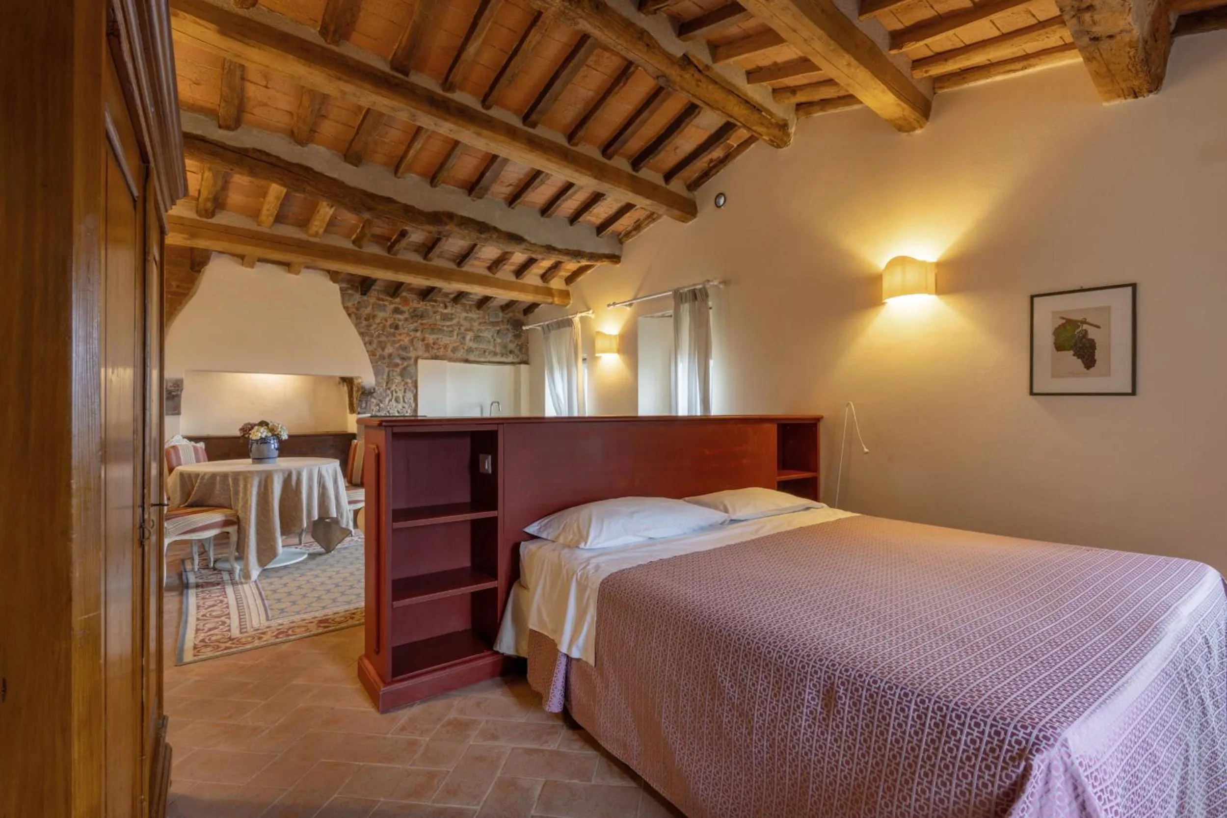 Bed in Hotel Villa Sermolli