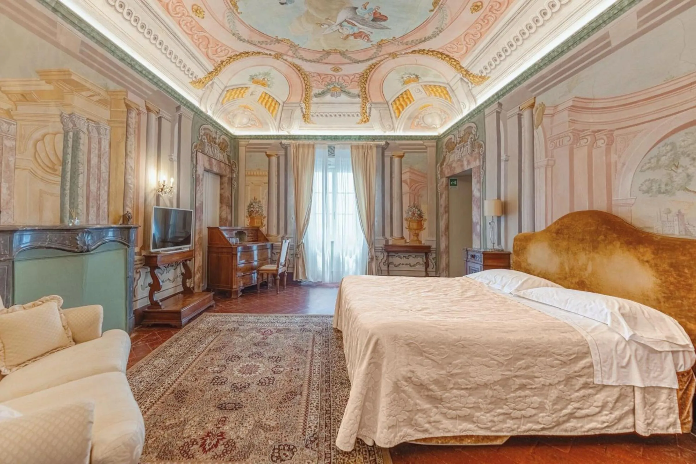 Bedroom, Bed in Hotel Villa Sermolli