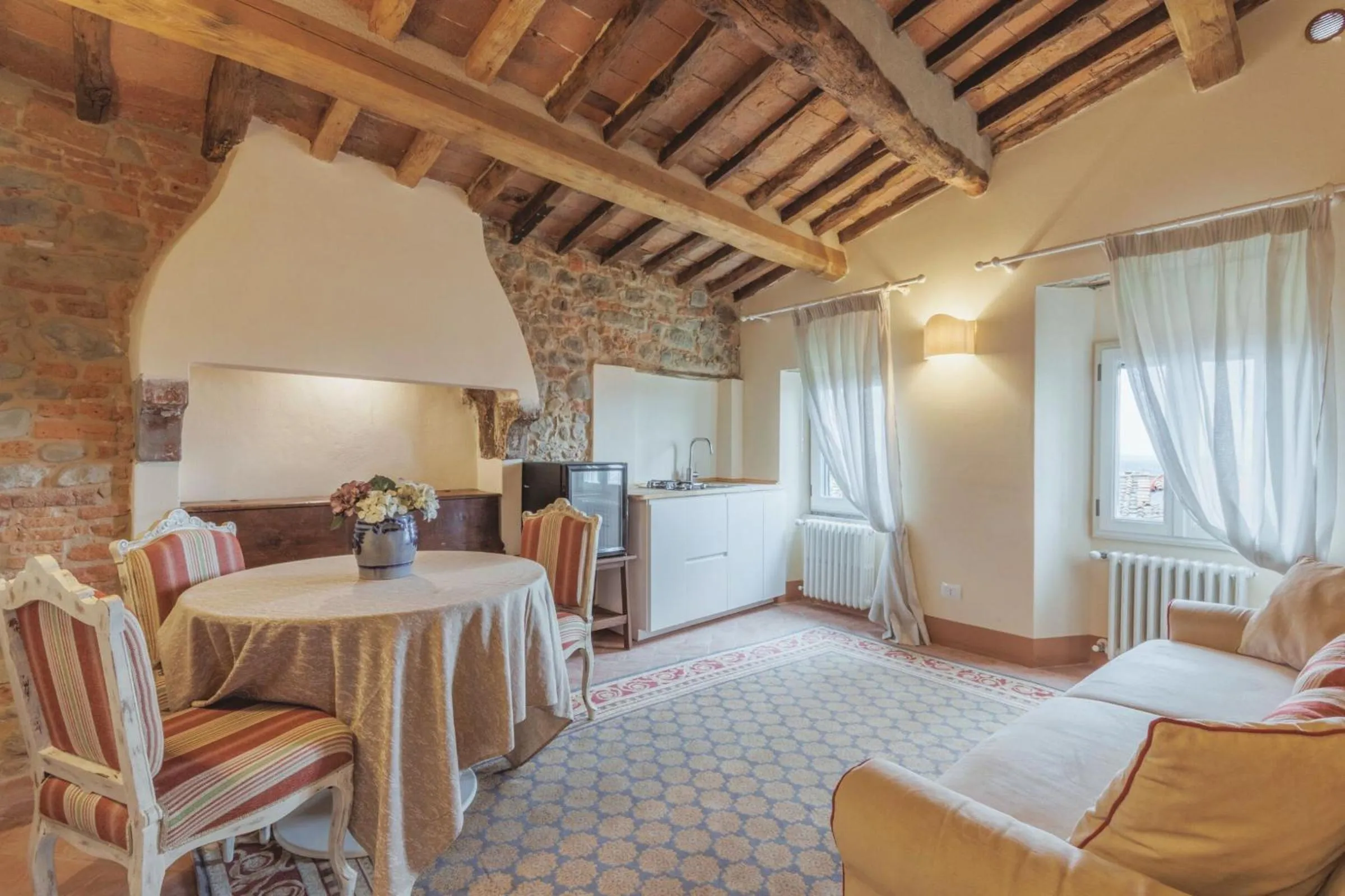 Photo of the whole room, Bed in Hotel Villa Sermolli