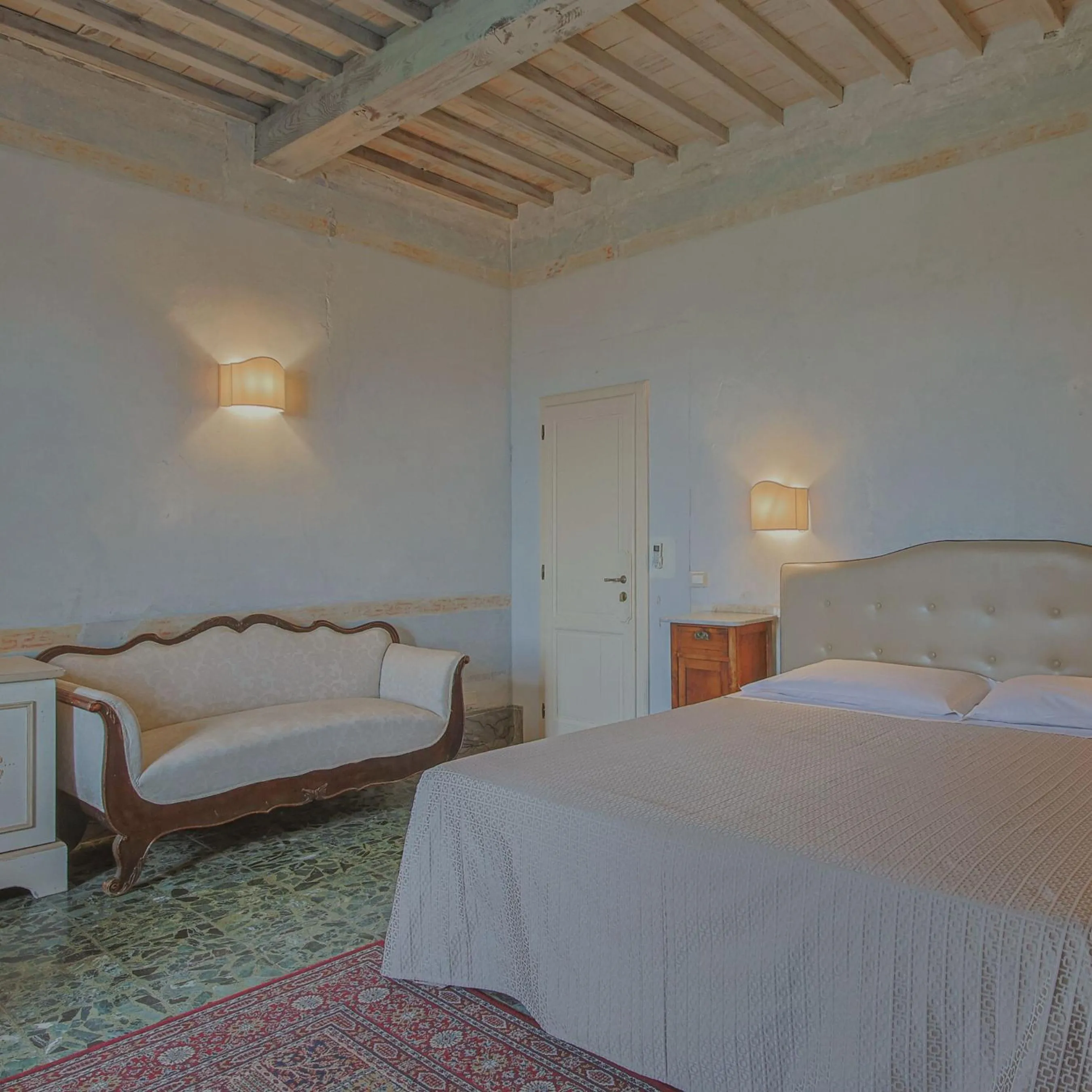 Bed in Hotel Villa Sermolli
