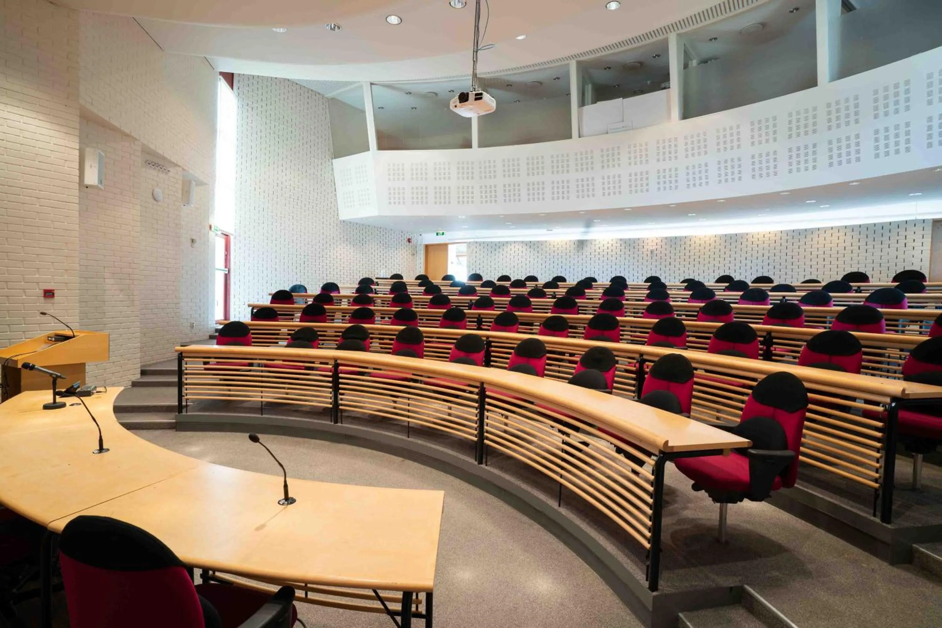 Seating area in Thorbjørnrud Hotell