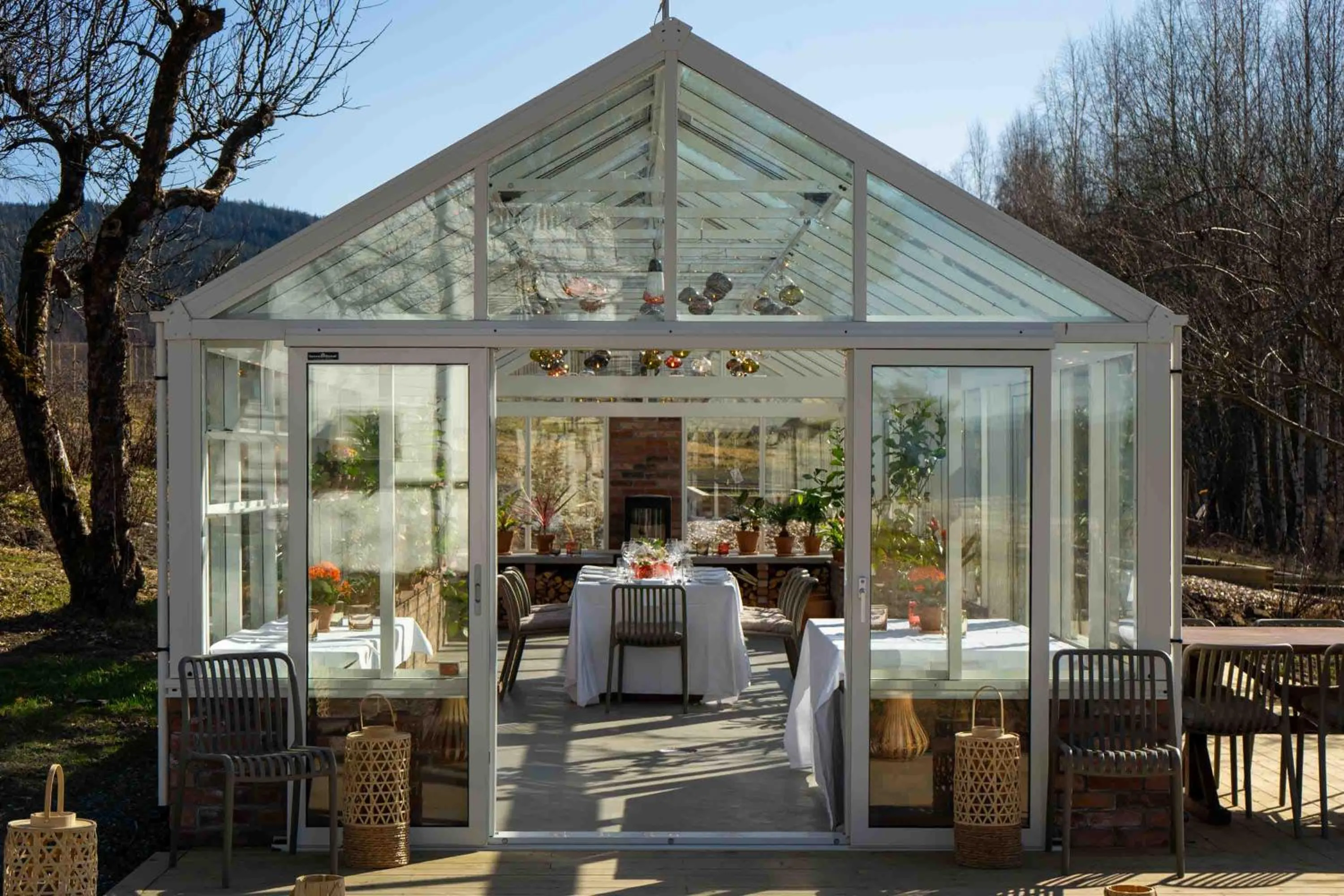 Property building in Thorbjørnrud Hotell