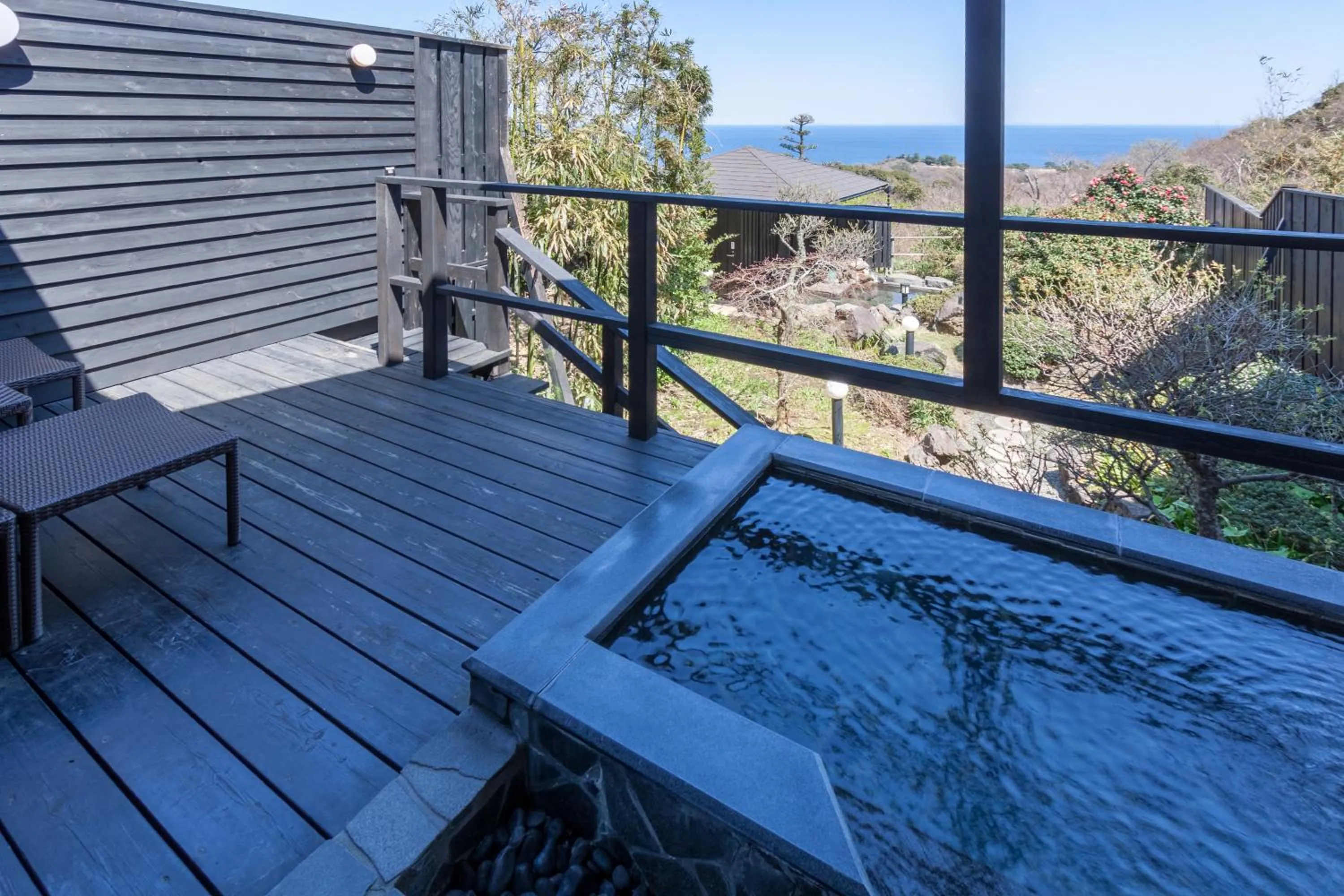 Balcony/Terrace in Ito Yukitei Kawana Bettei