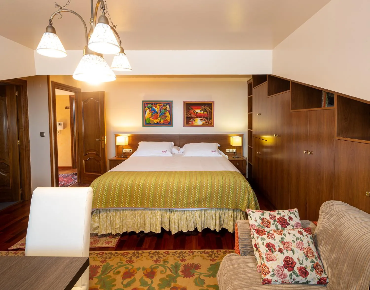 Photo of the whole room, Bed in El Descanso de Wendy