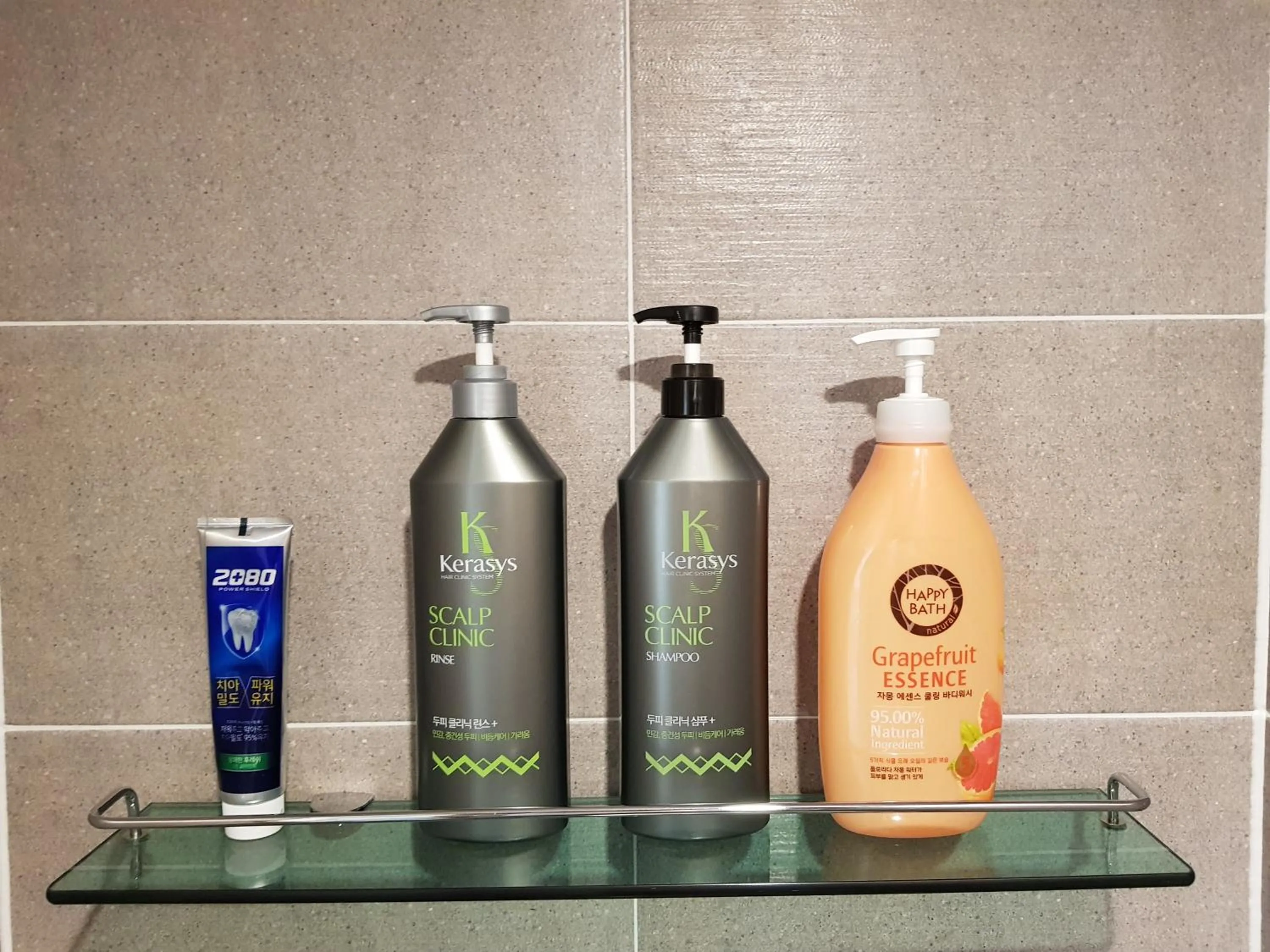 Take 1 Guesthouse Hongdae