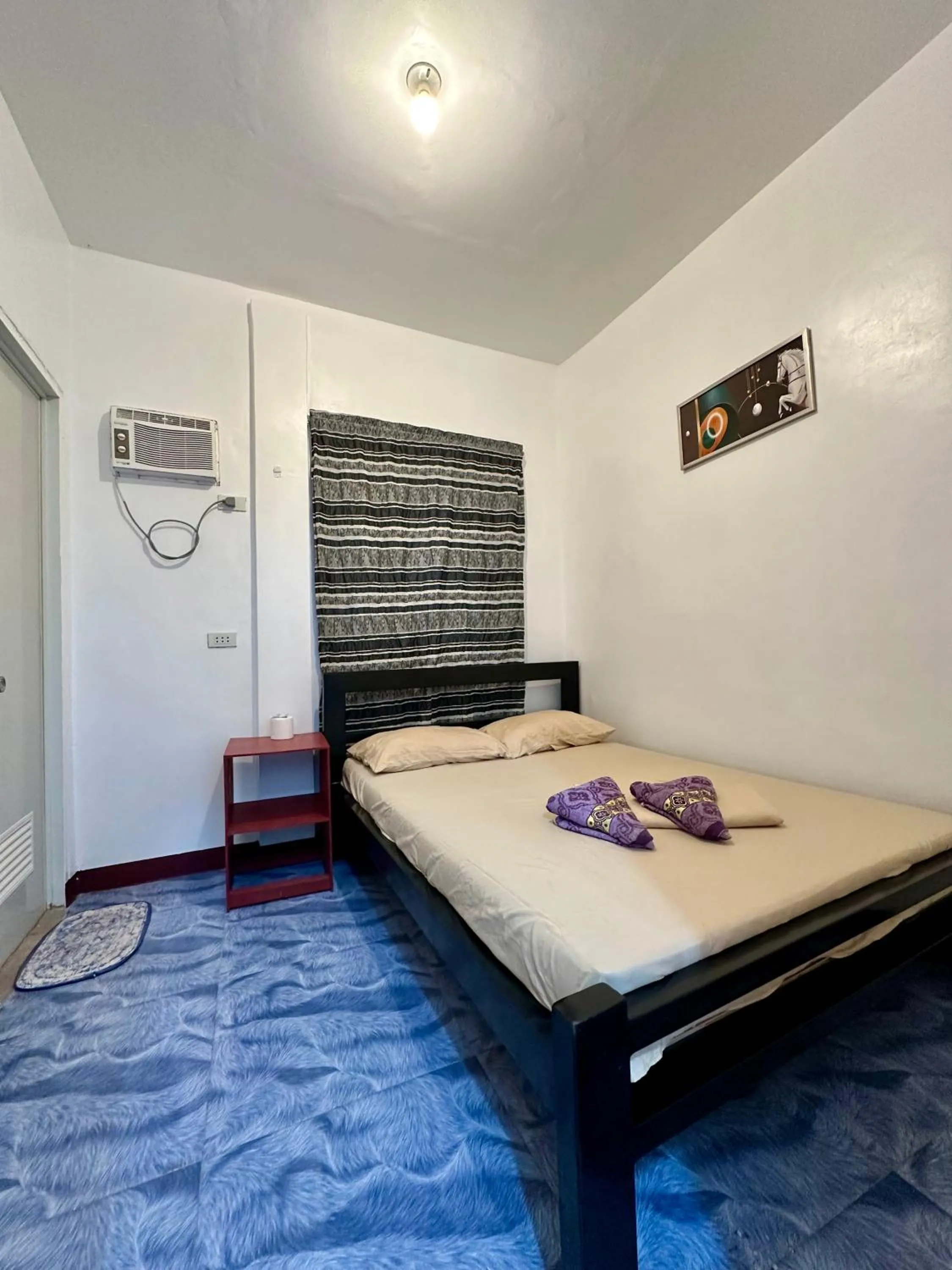 Bed in Marz inn Moalboal