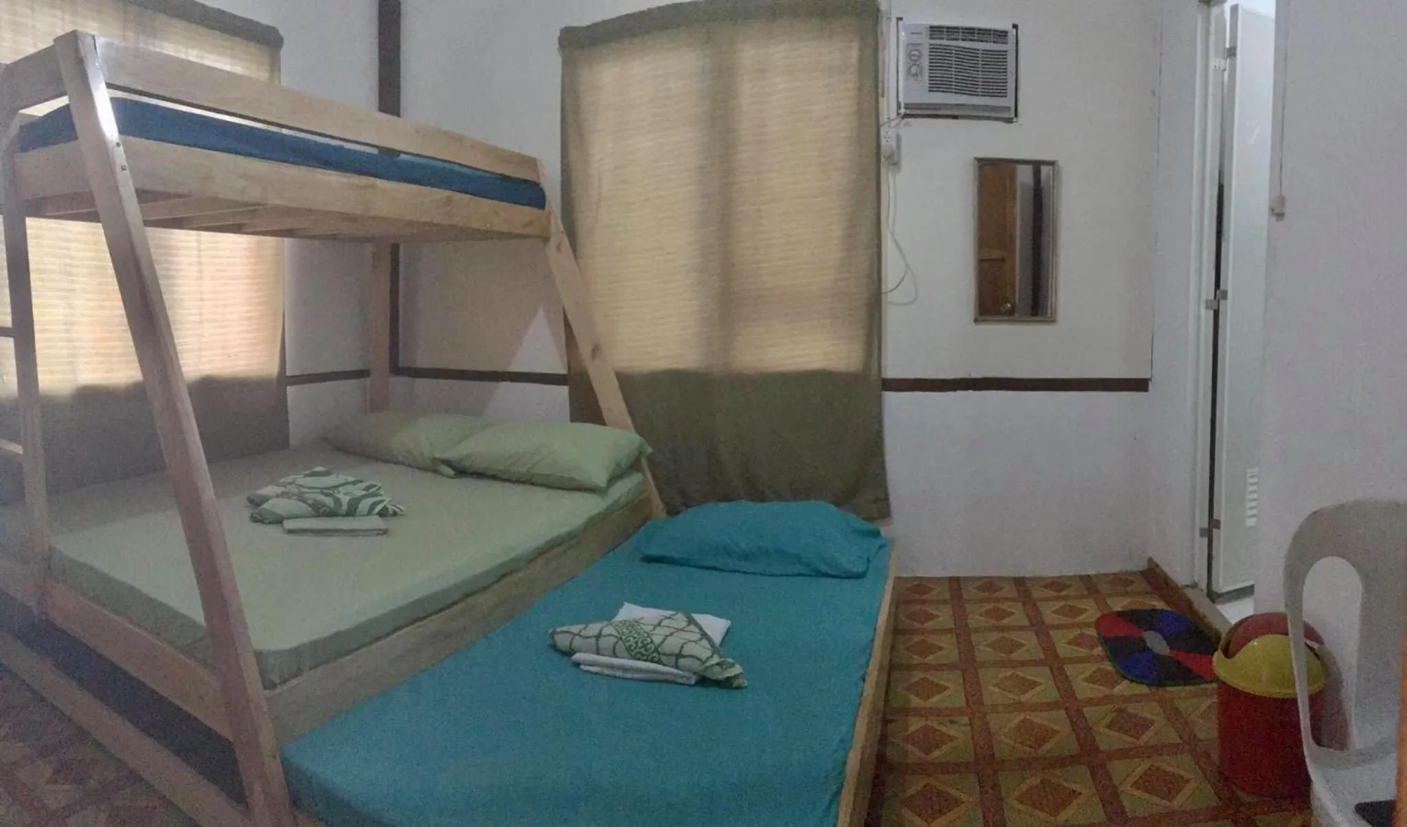 Bed in Marz inn Moalboal