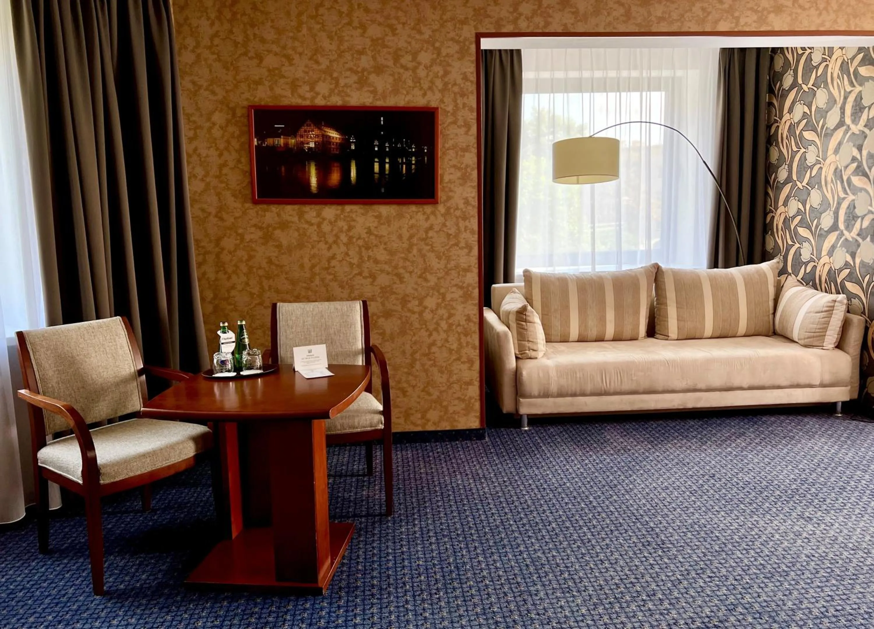 Seating area in City Hotel