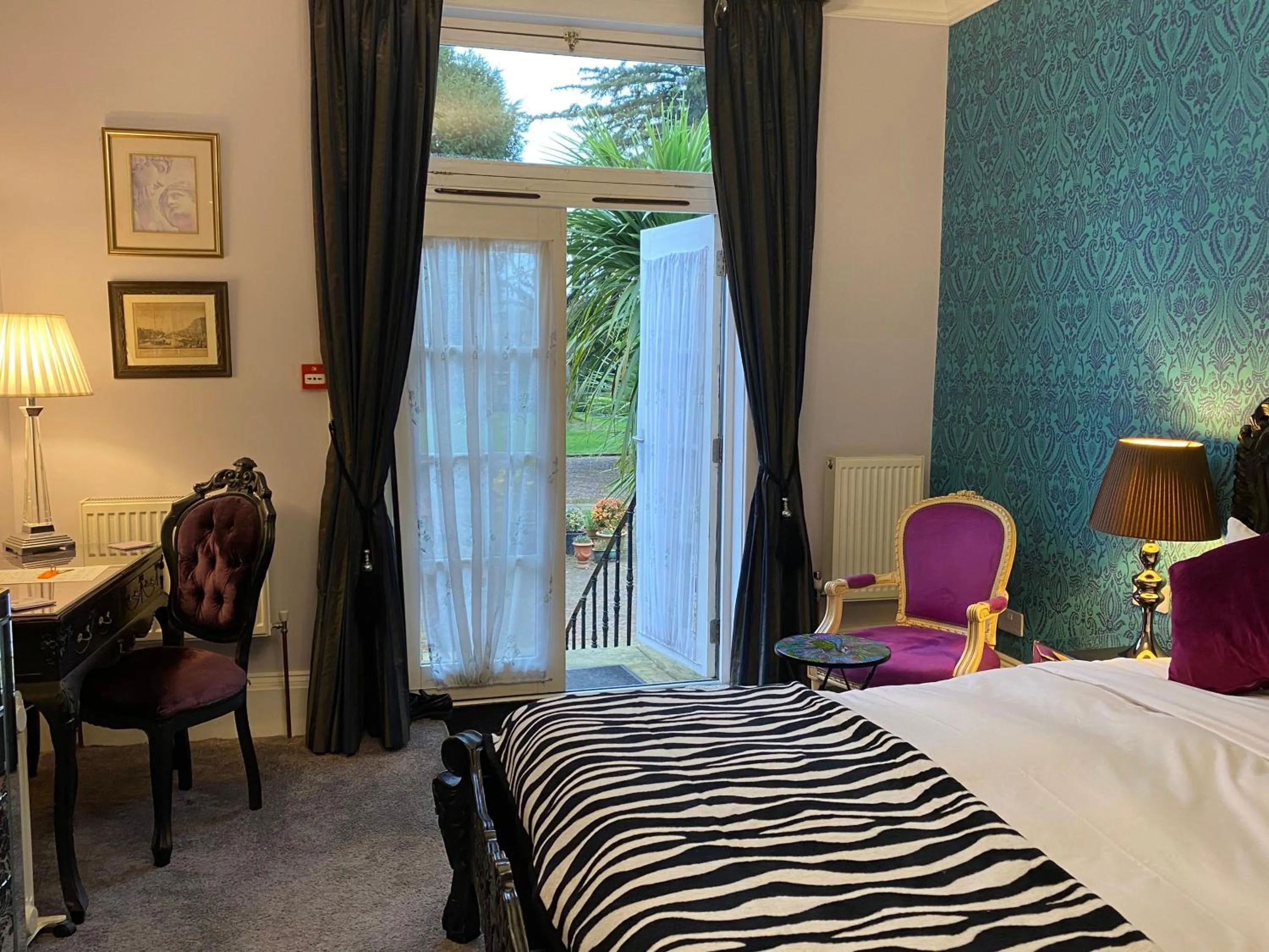 View (from property/room), Bed in House of Agnes