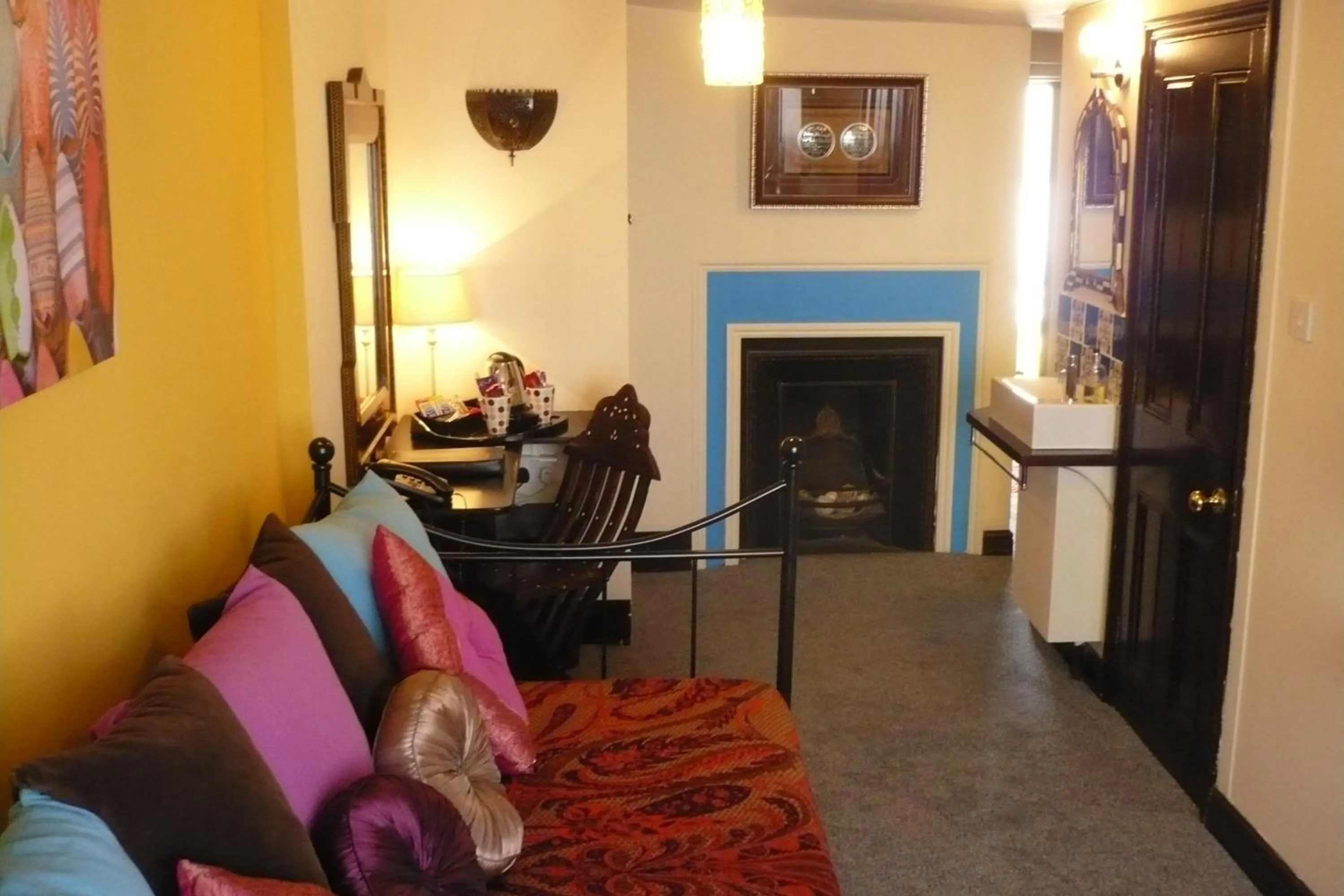 Bed in House of Agnes