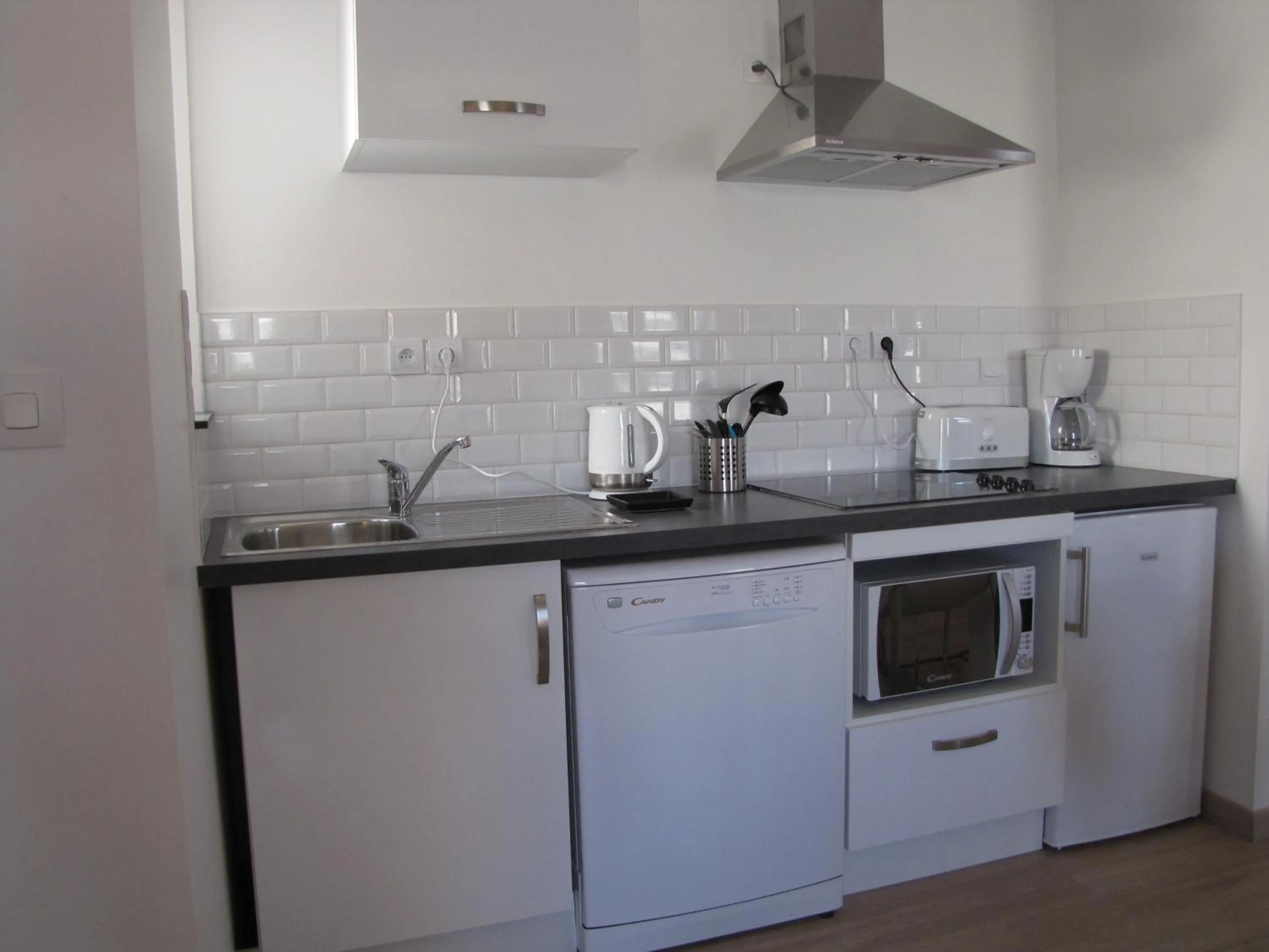 Kitchen or kitchenette in Les Mini-lofts de Paul et Virginie