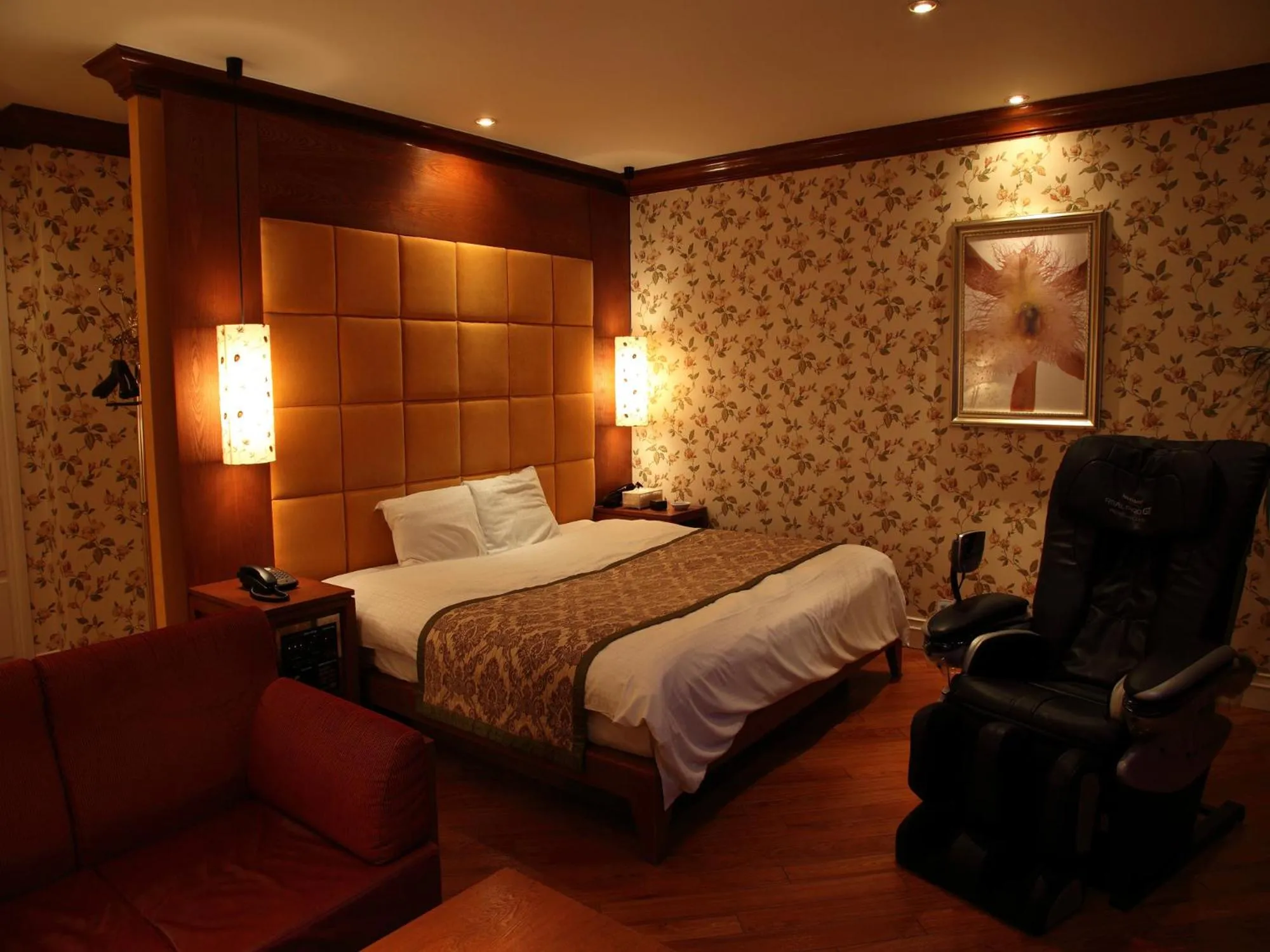 Bed in Hotel Cuna Kyoto Love Hotel