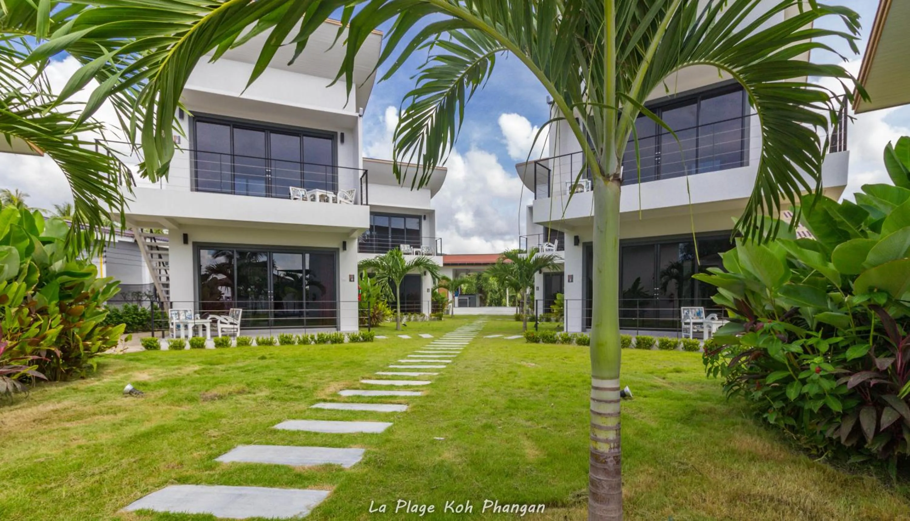 la plage resort & beach club