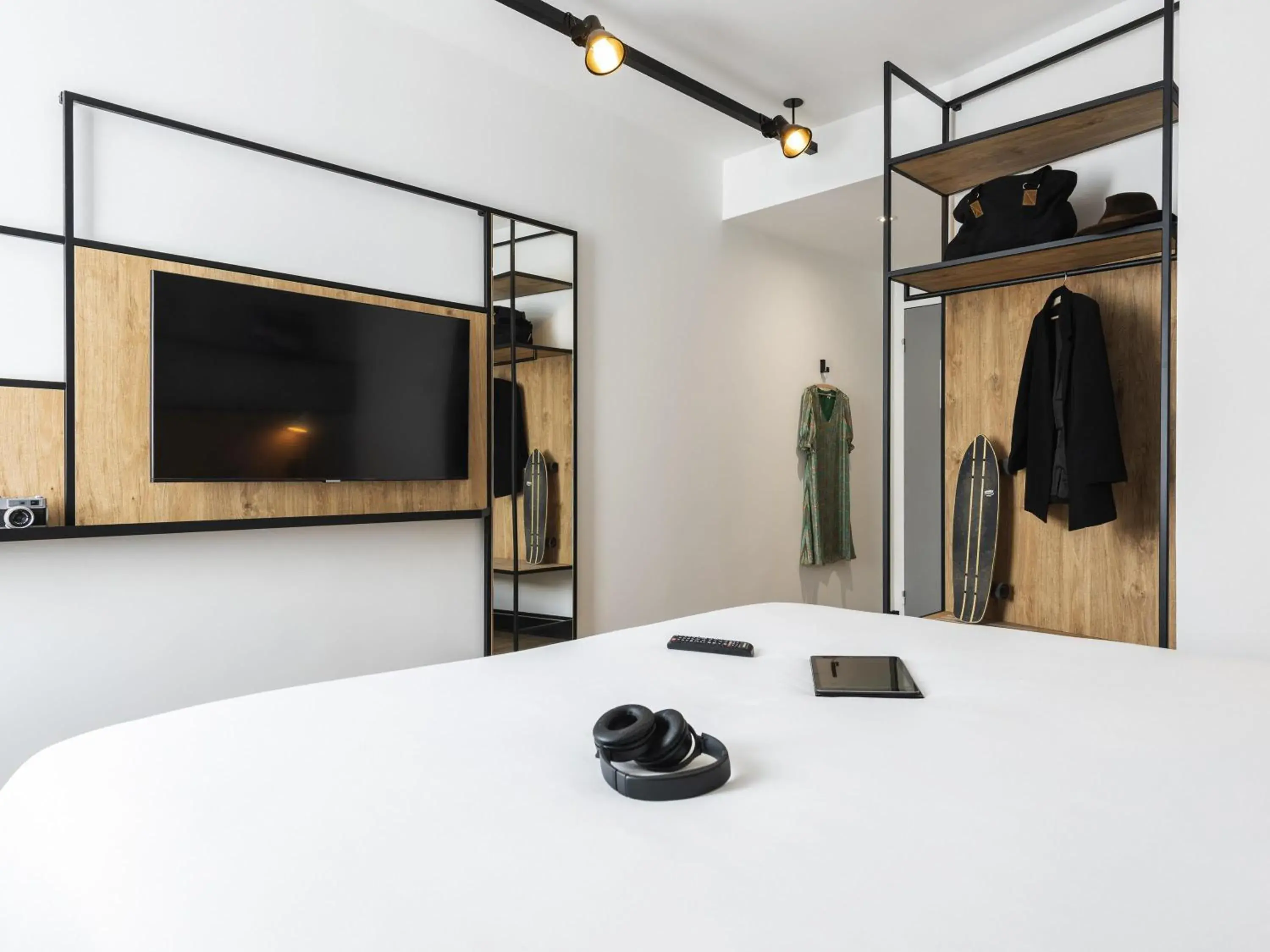 Bedroom in ibis Lyon Sud Oullins Bedroom in ibis Lyon Sud Oullins