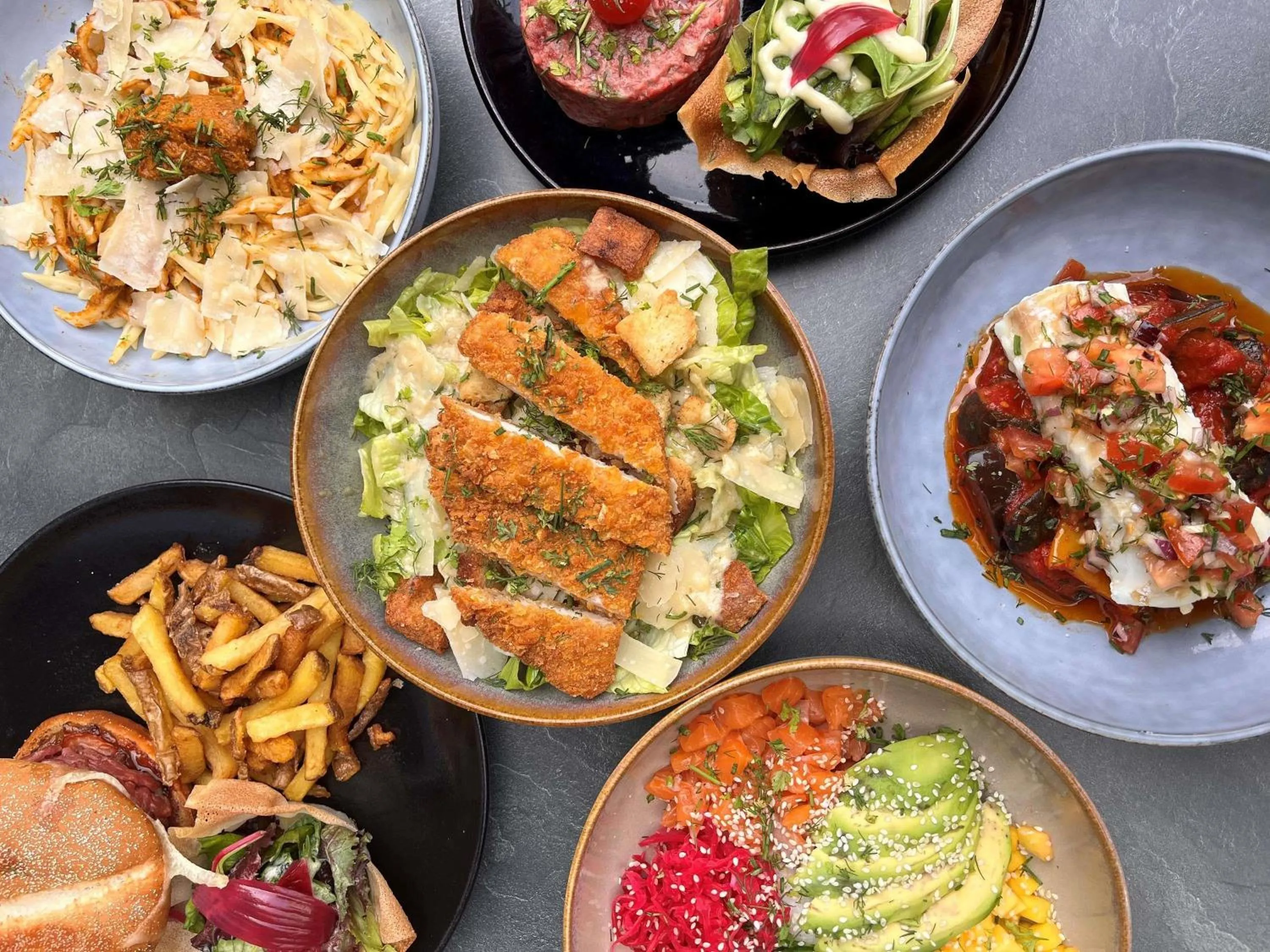 Restaurant/places to eat in ibis Lyon Sud Oullins