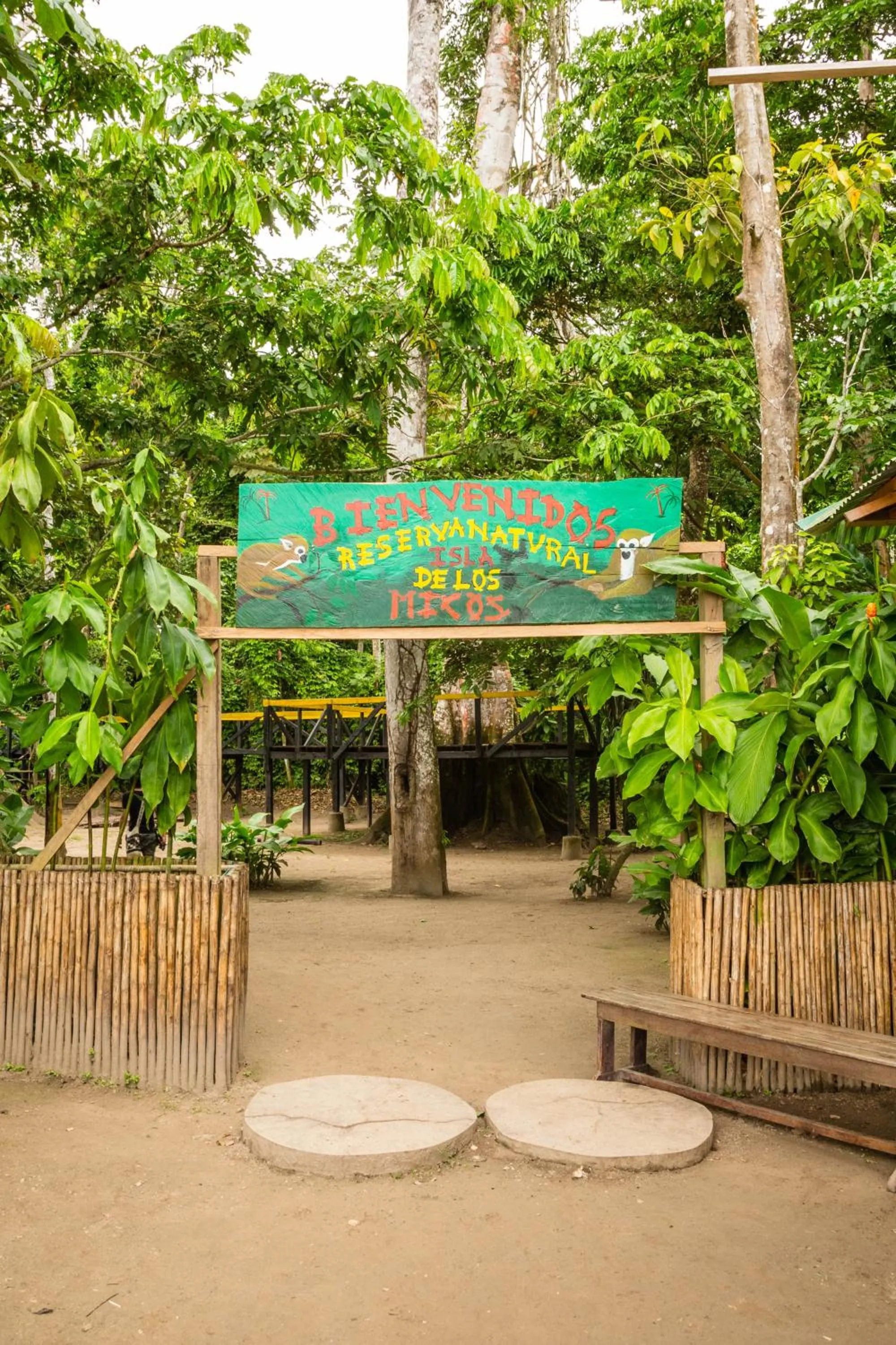 Day in Decameron Decalodge Ticuna