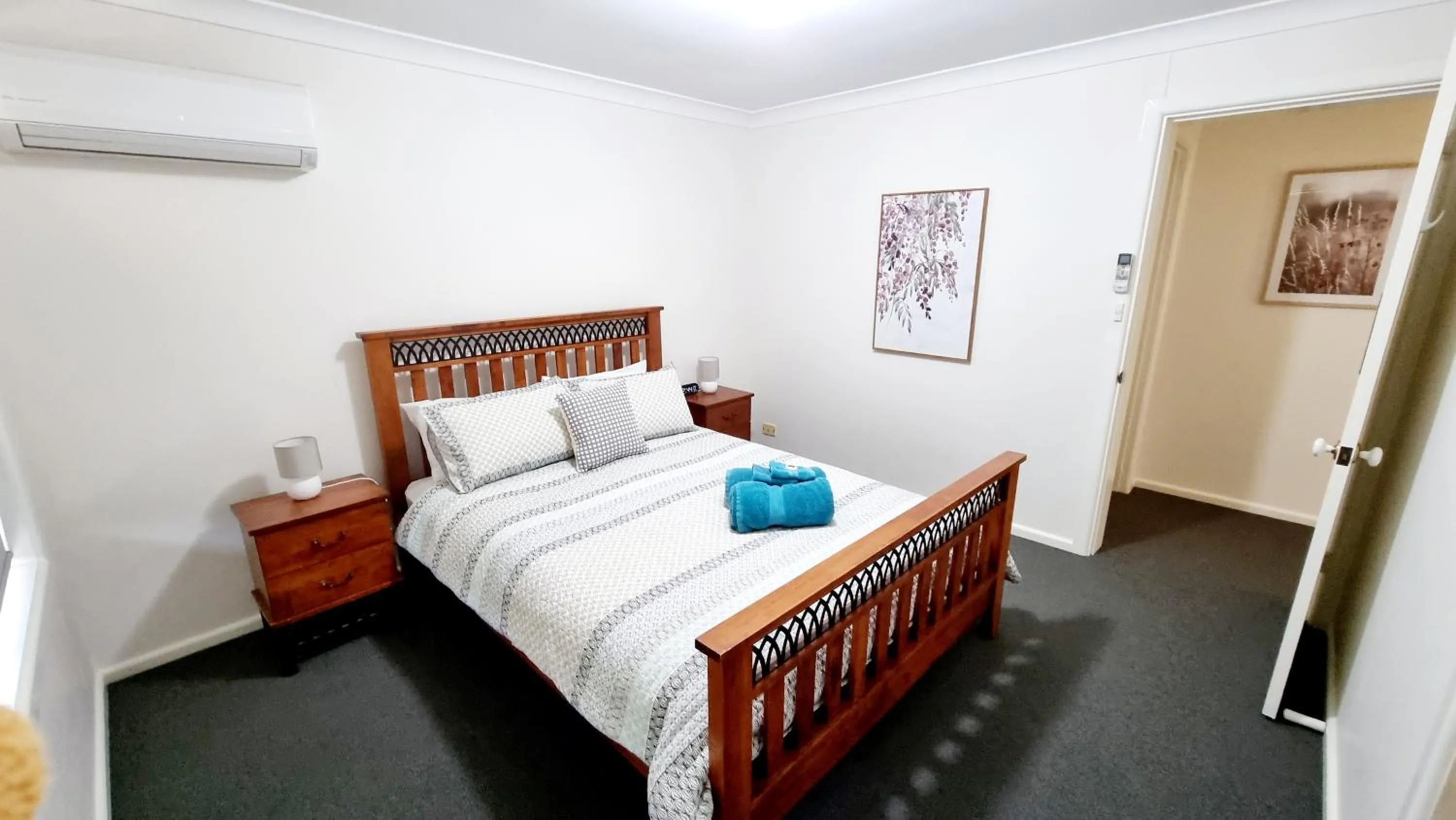 Bed in The Convent Boutique Accommodation plus Short Stay Holiday Homes