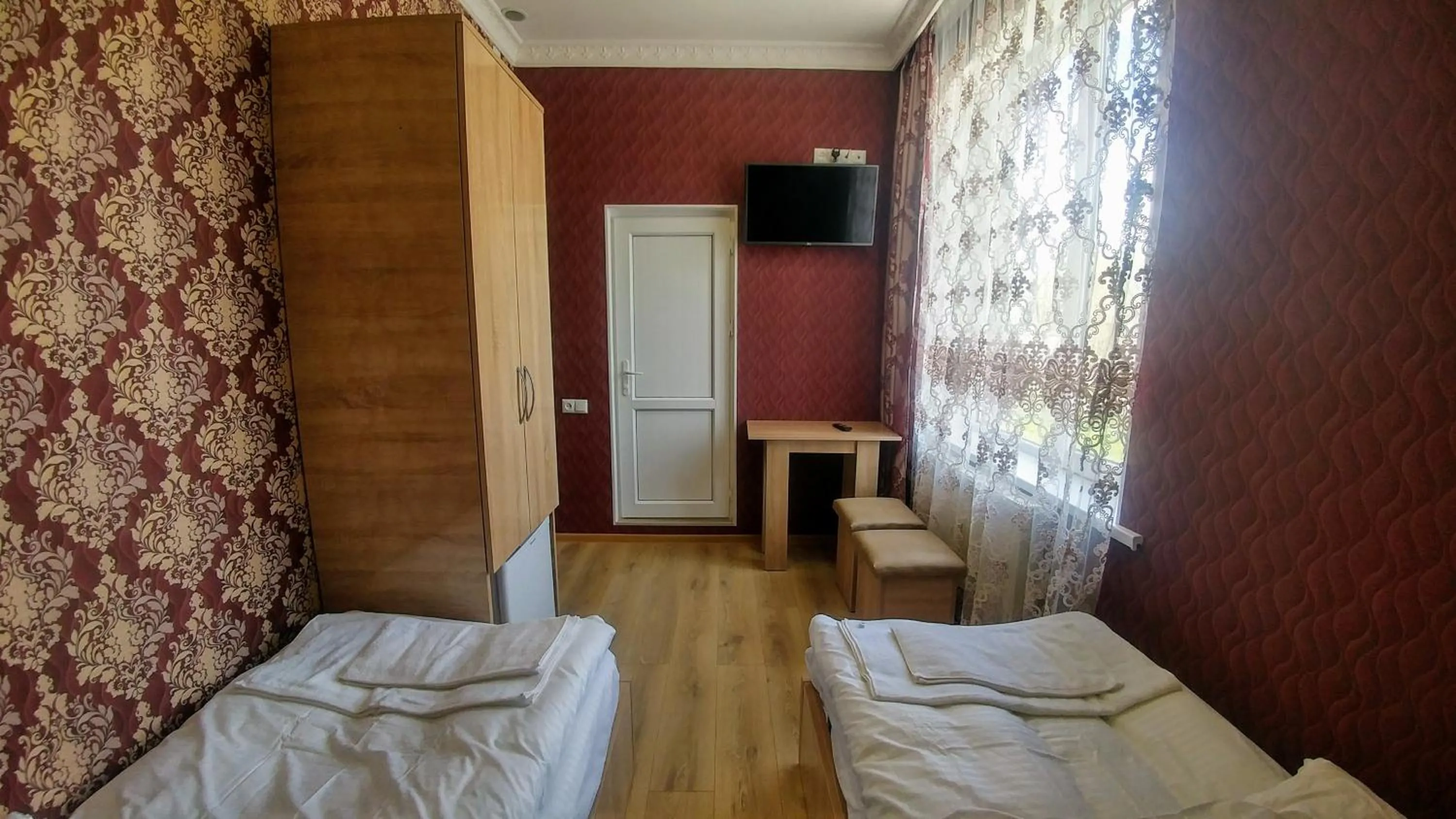Budget Twin Room in Sonya