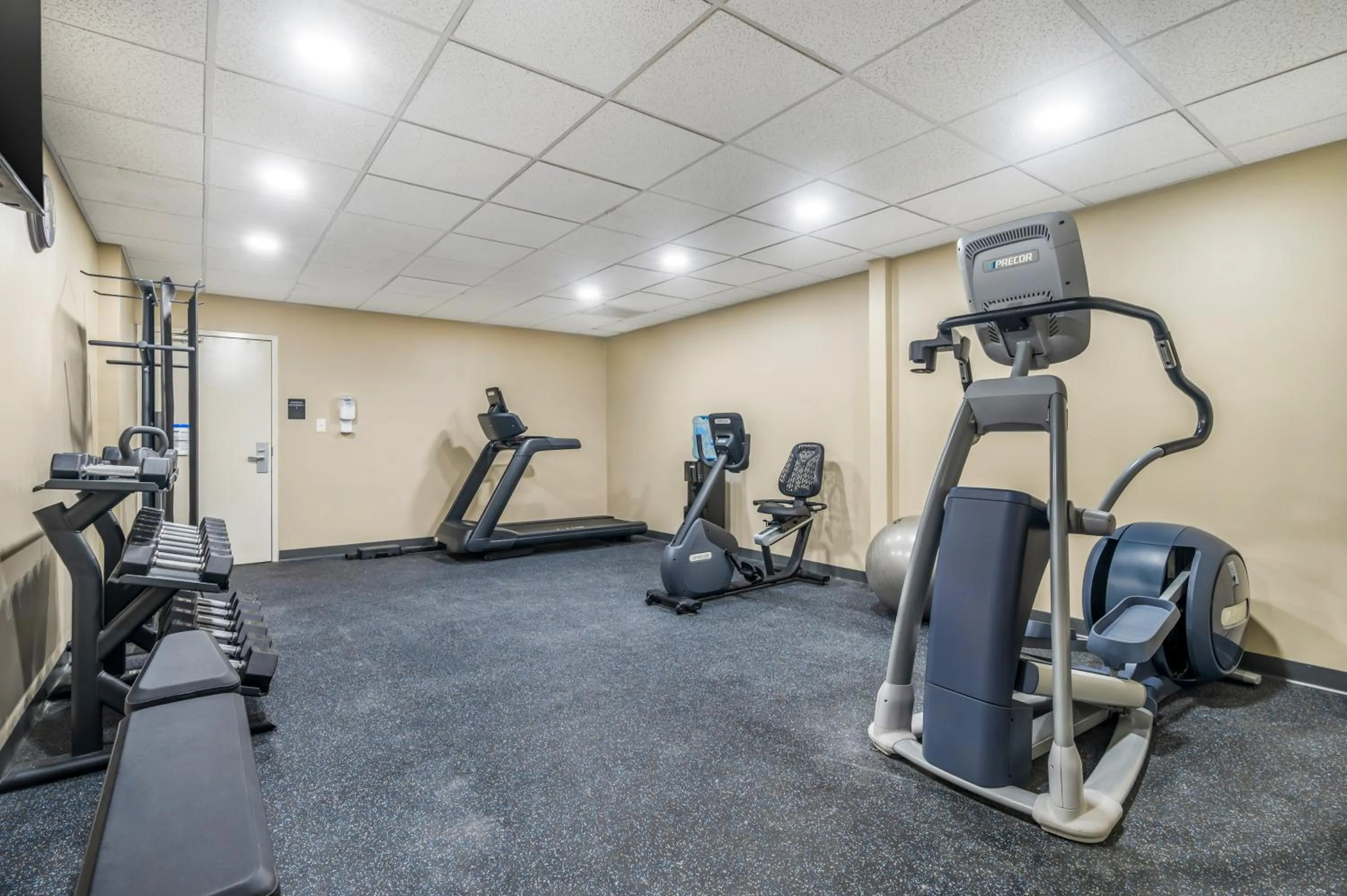 Fitness centre/facilities in Sleep Inn & Suites