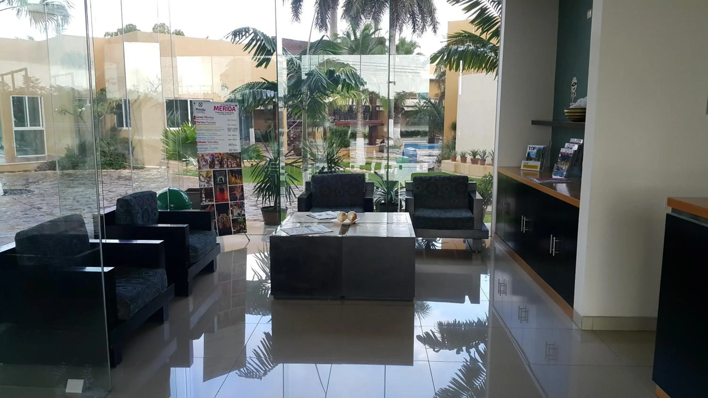 Lobby or reception in Tecnohotel Mérida Norte Lobby or reception in Tecnohotel Mérida Norte
