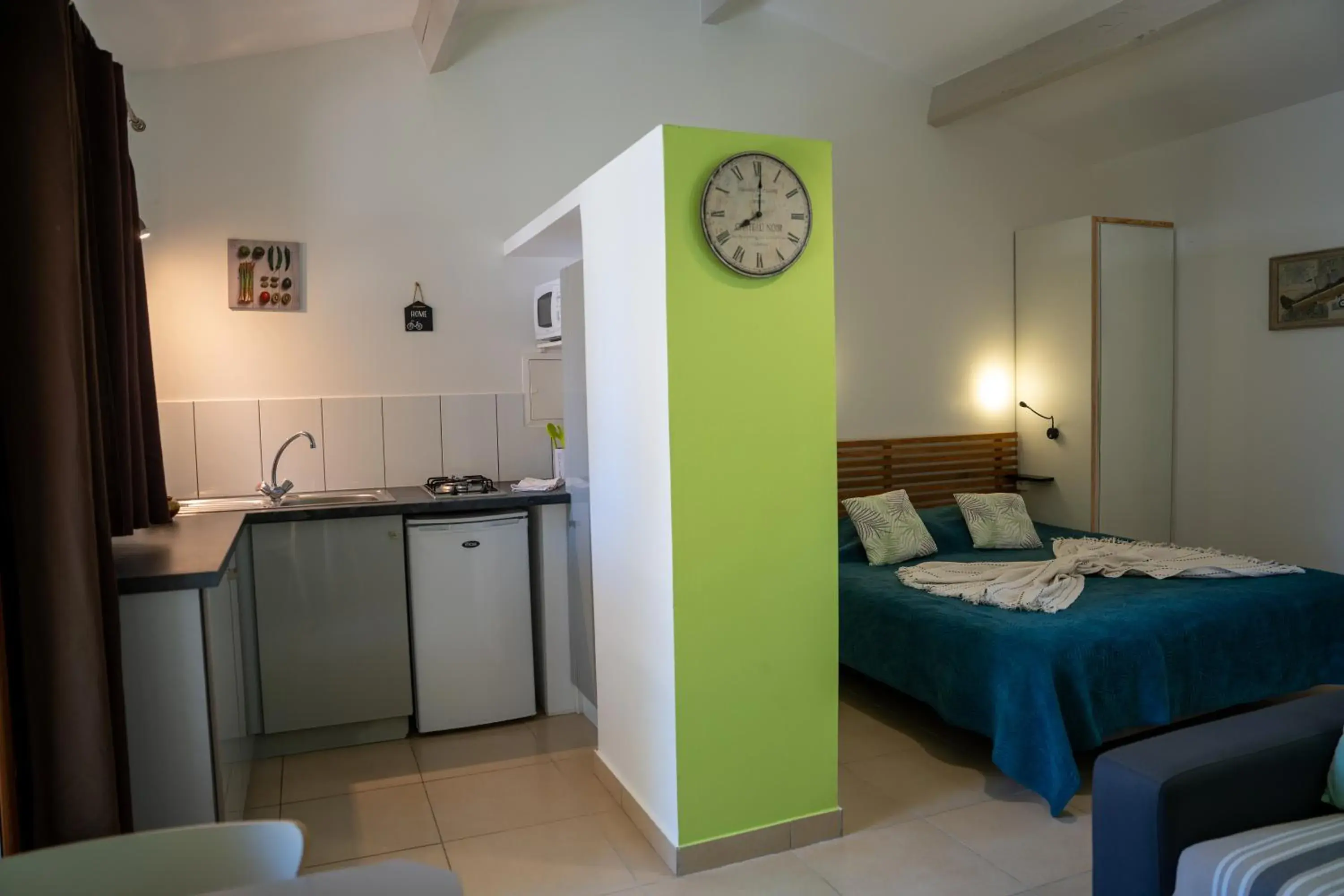 Photo of the whole room, Bed in Résidence Sophia Photo of the whole room, Bed in Résidence Sophia