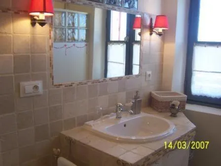 Bathroom in Chambre d'hôtes La Margotte